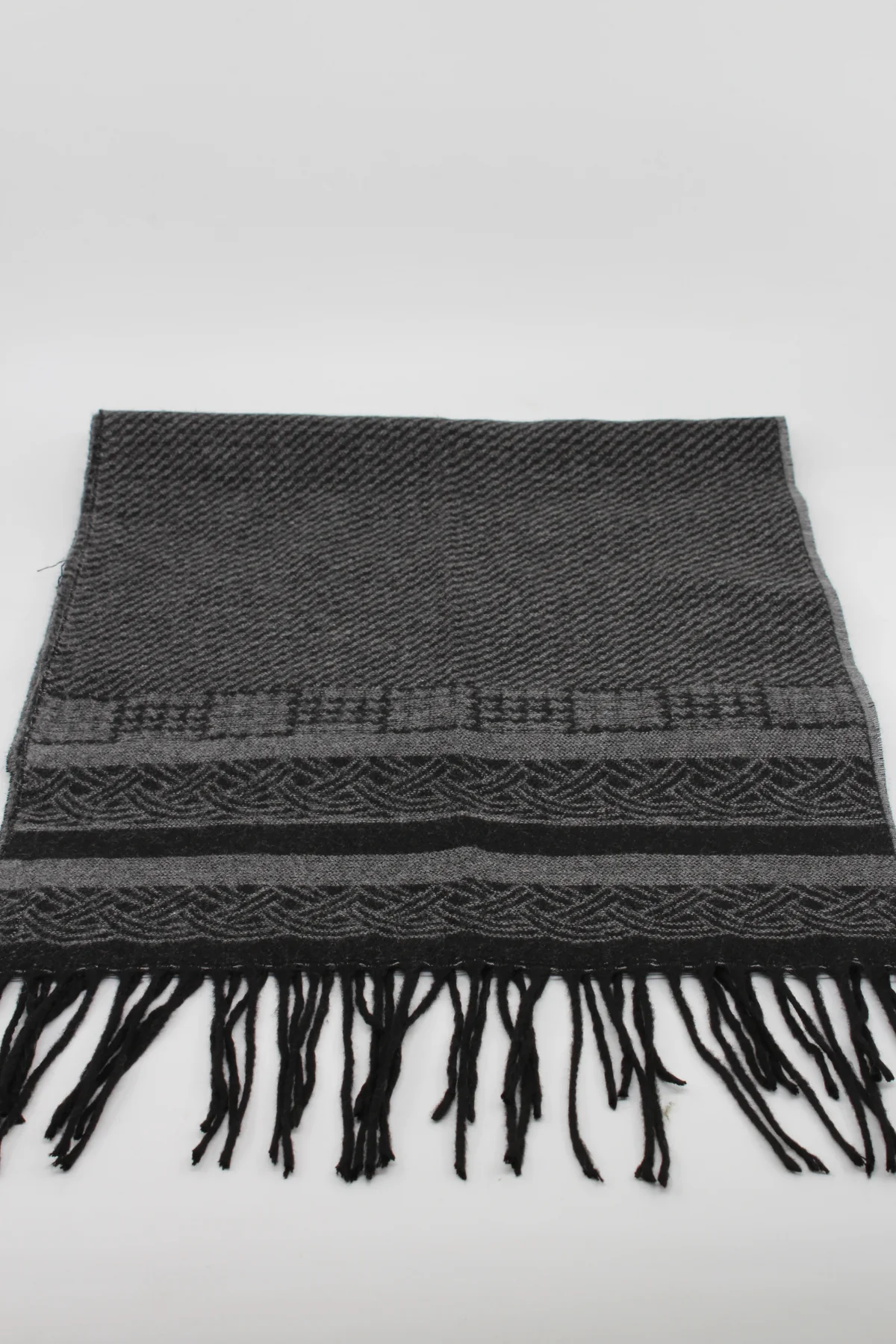 8 Parça Düğmeli Siyah Kasket & Gri Desenli Atkı Kombin Set