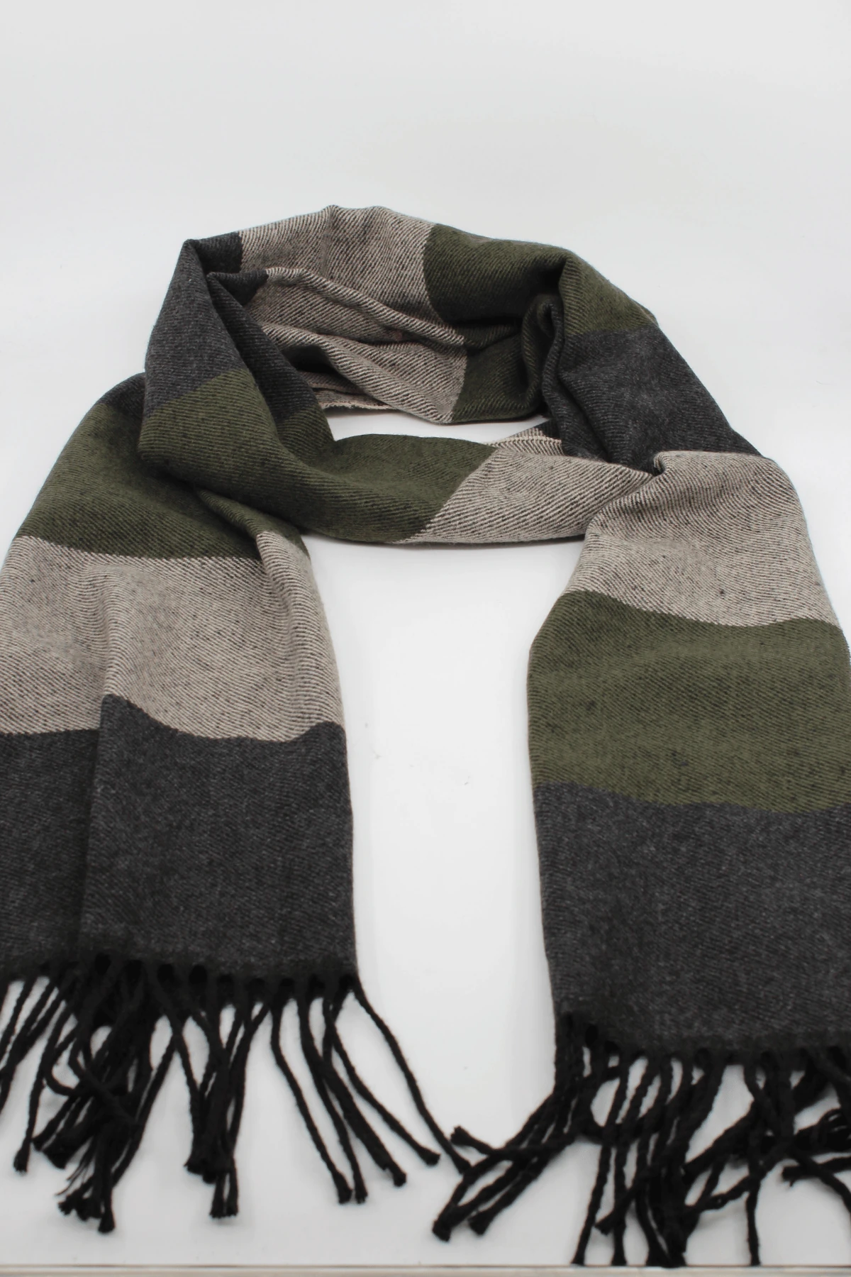 London Model Erkek Kasket & Çizgili Atkı Seti