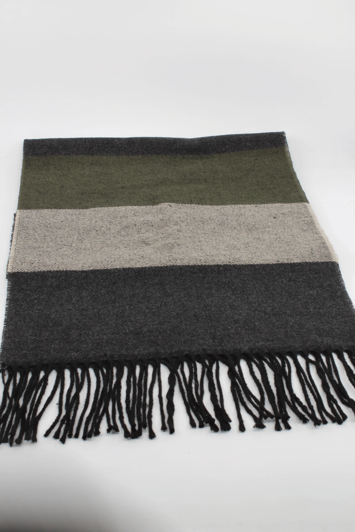 London Model Erkek Kasket & Çizgili Atkı Seti