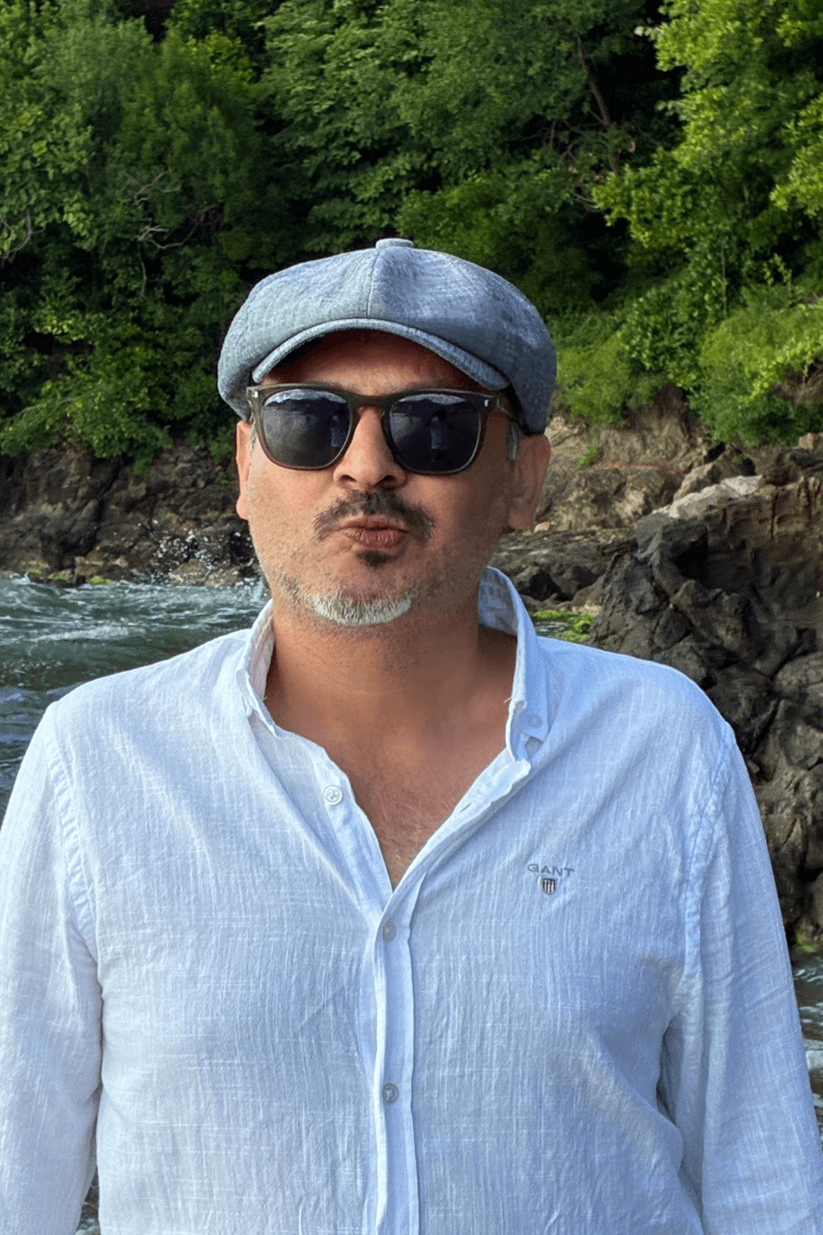 Yazlık Keten İngiliz Kasket 8 Parça Dökümlü Kasket - GRİ