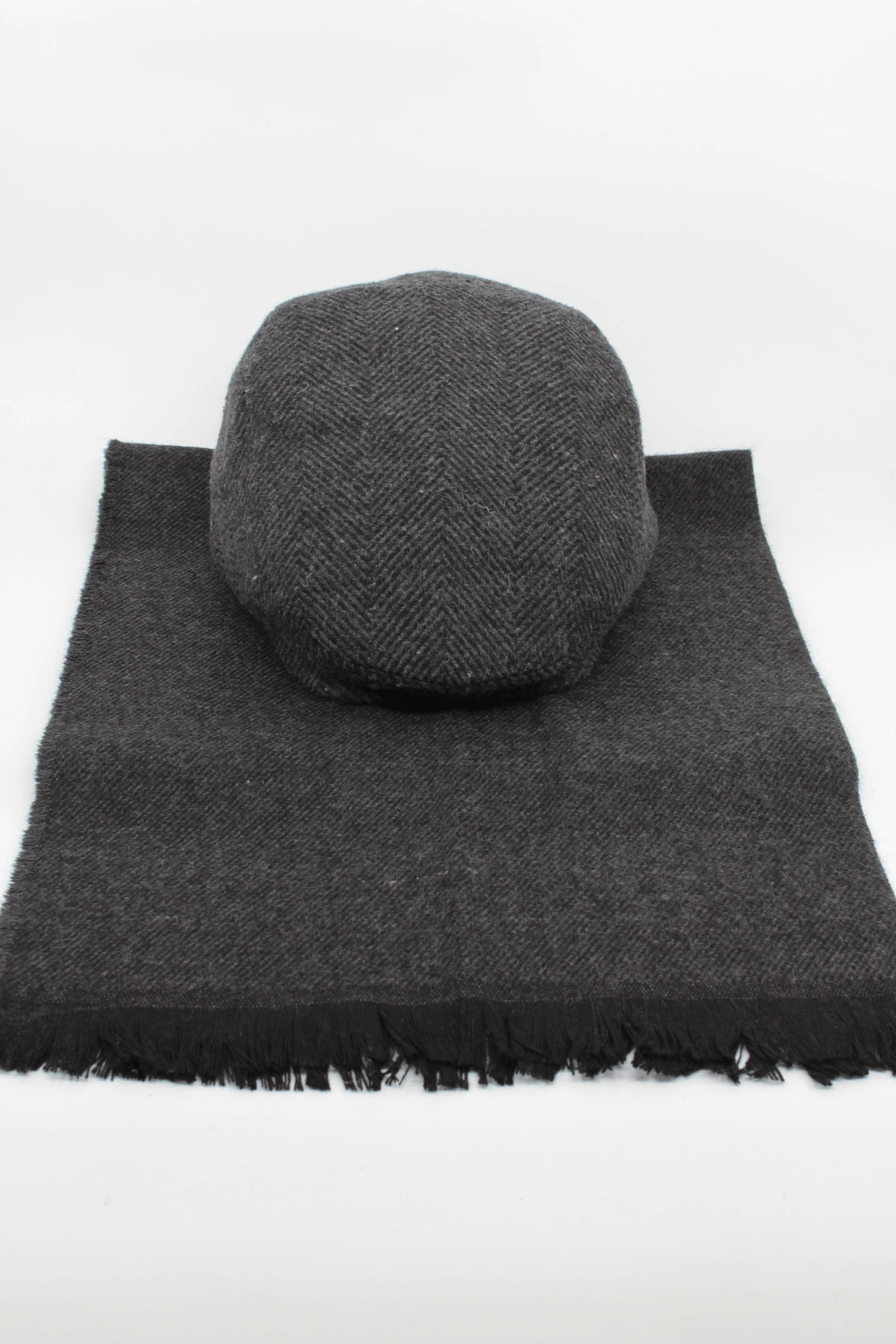 London Kasket Atkı Takım Antrasit