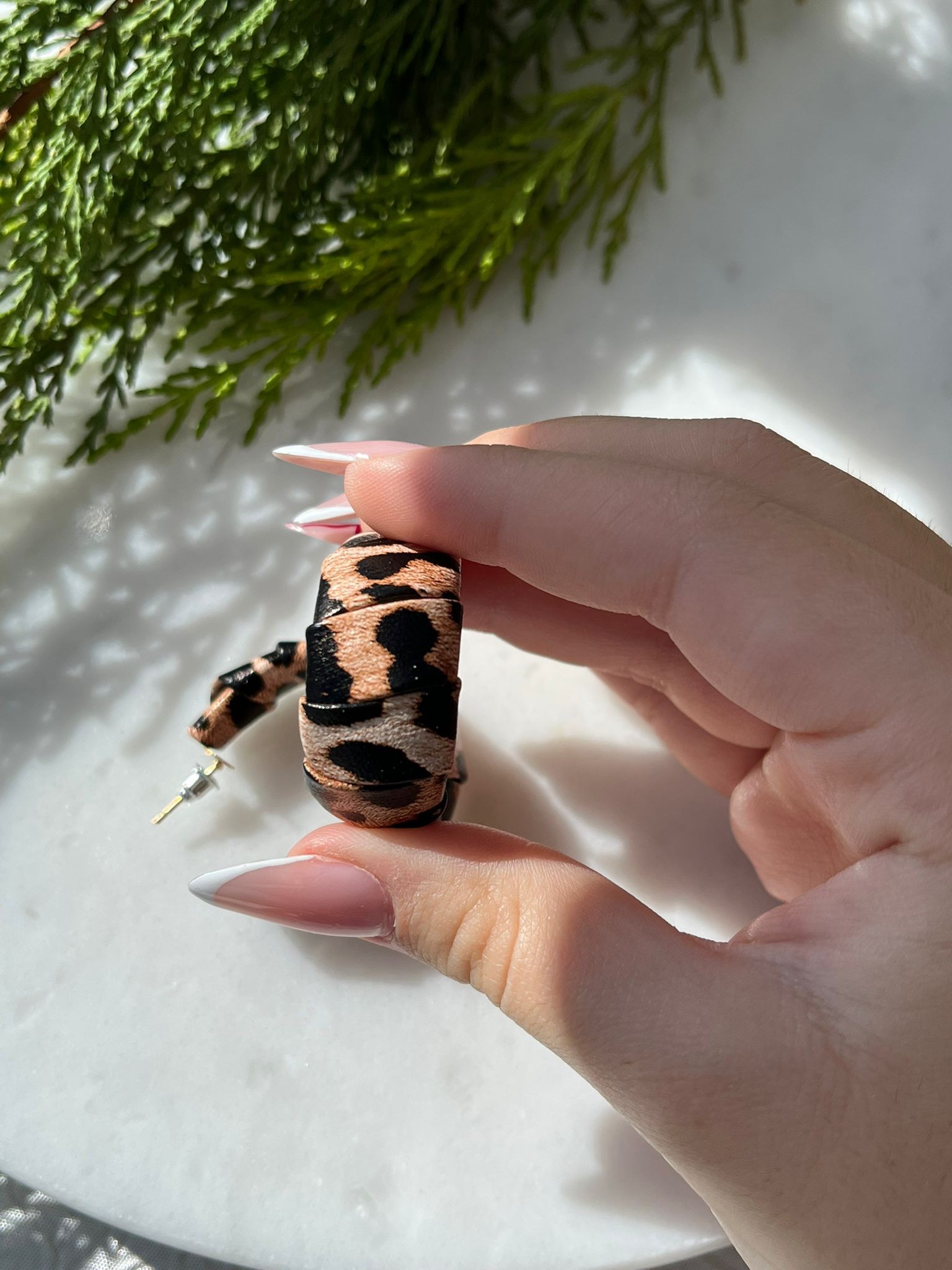 Leopar Küpe