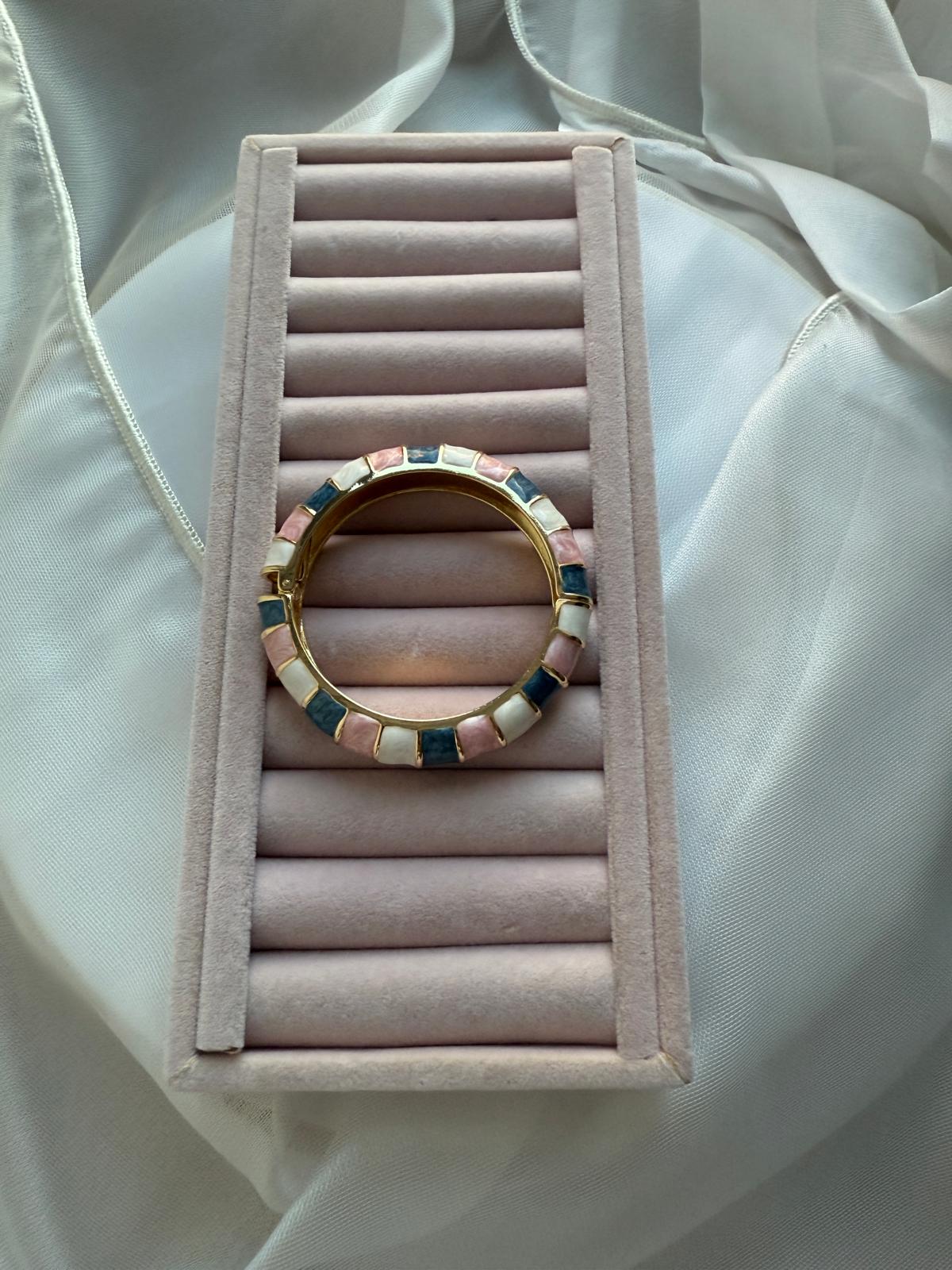 Özel Seri Mineli Kelepçe Bileklik -Beyaz-Pembe-Laci