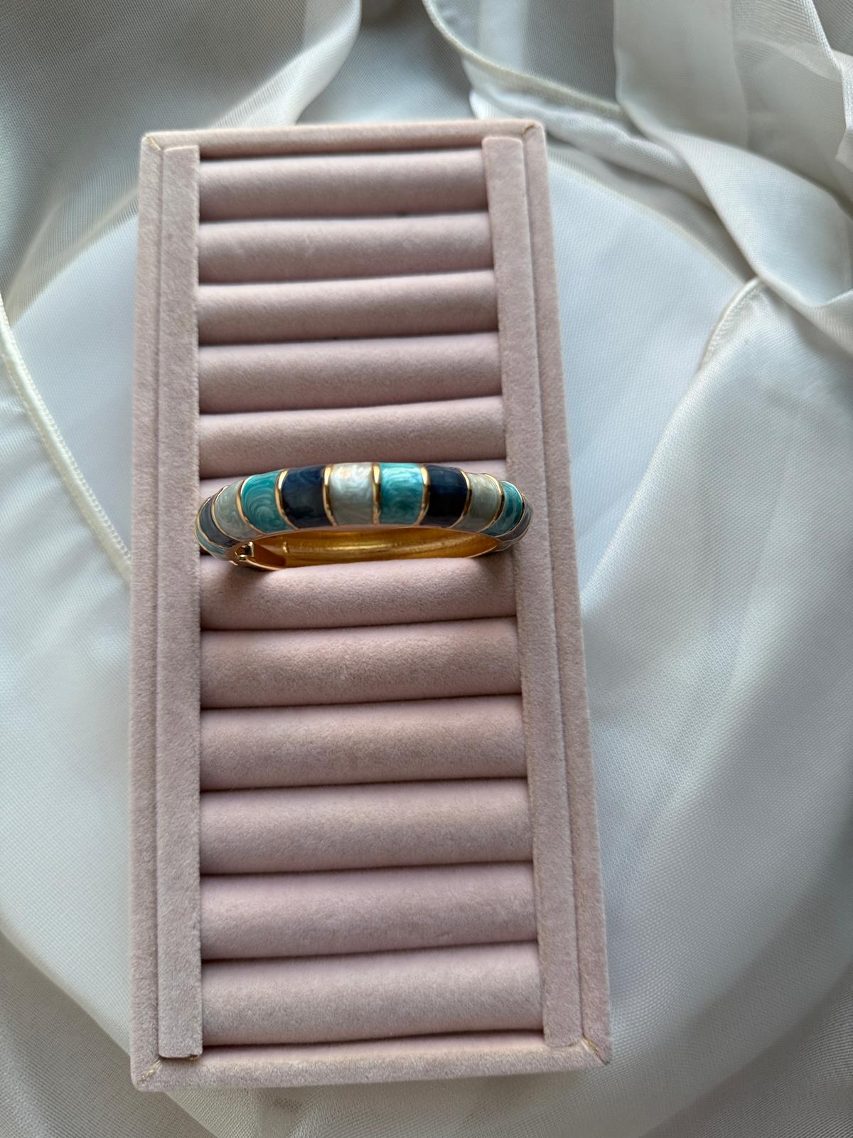 Özel Seri Mineli Kelepçe Bileklik-Gri