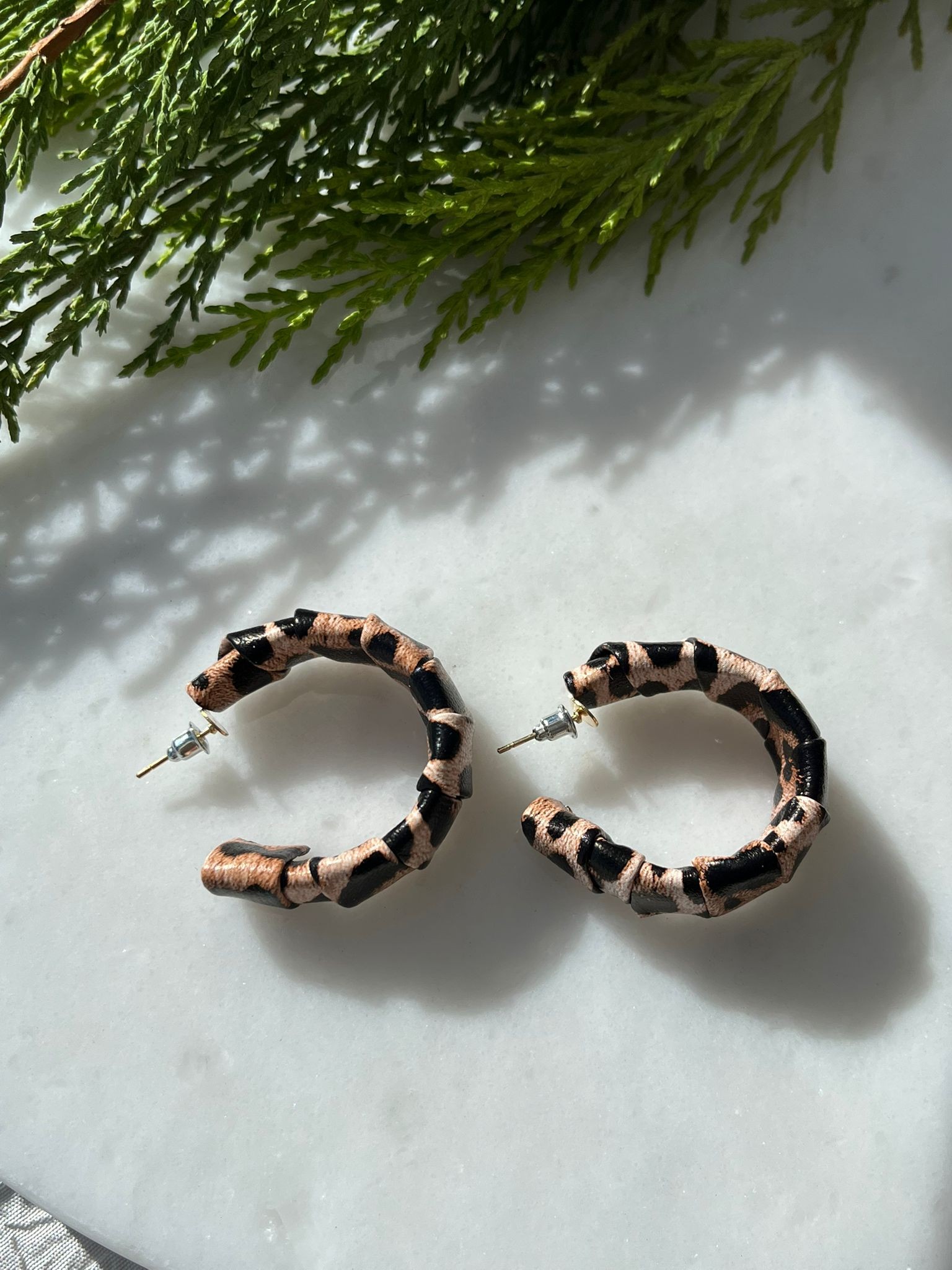 Leopar Küpe