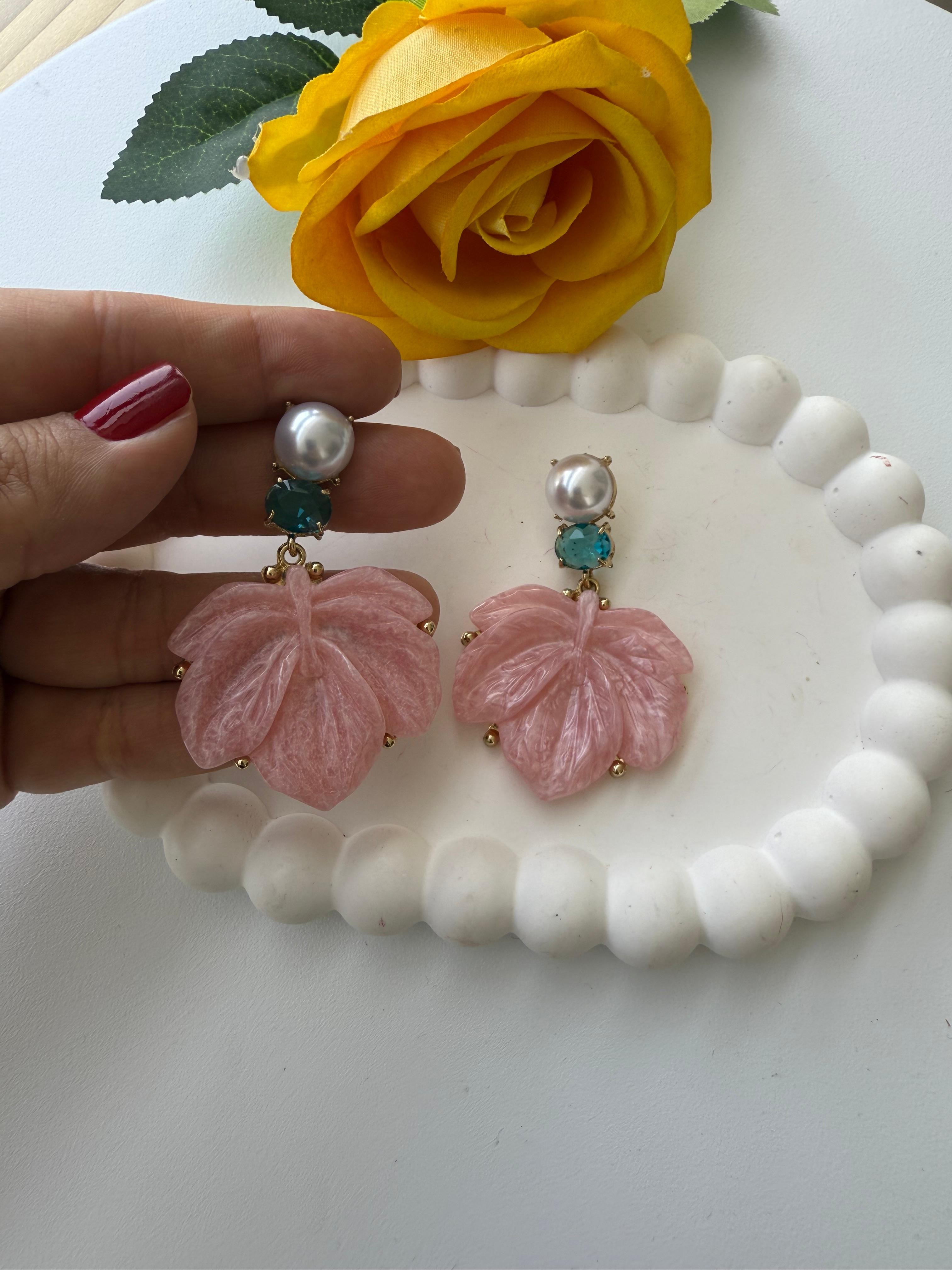 Özel Seri  Top İncili Yaprak Küpe  Pembe