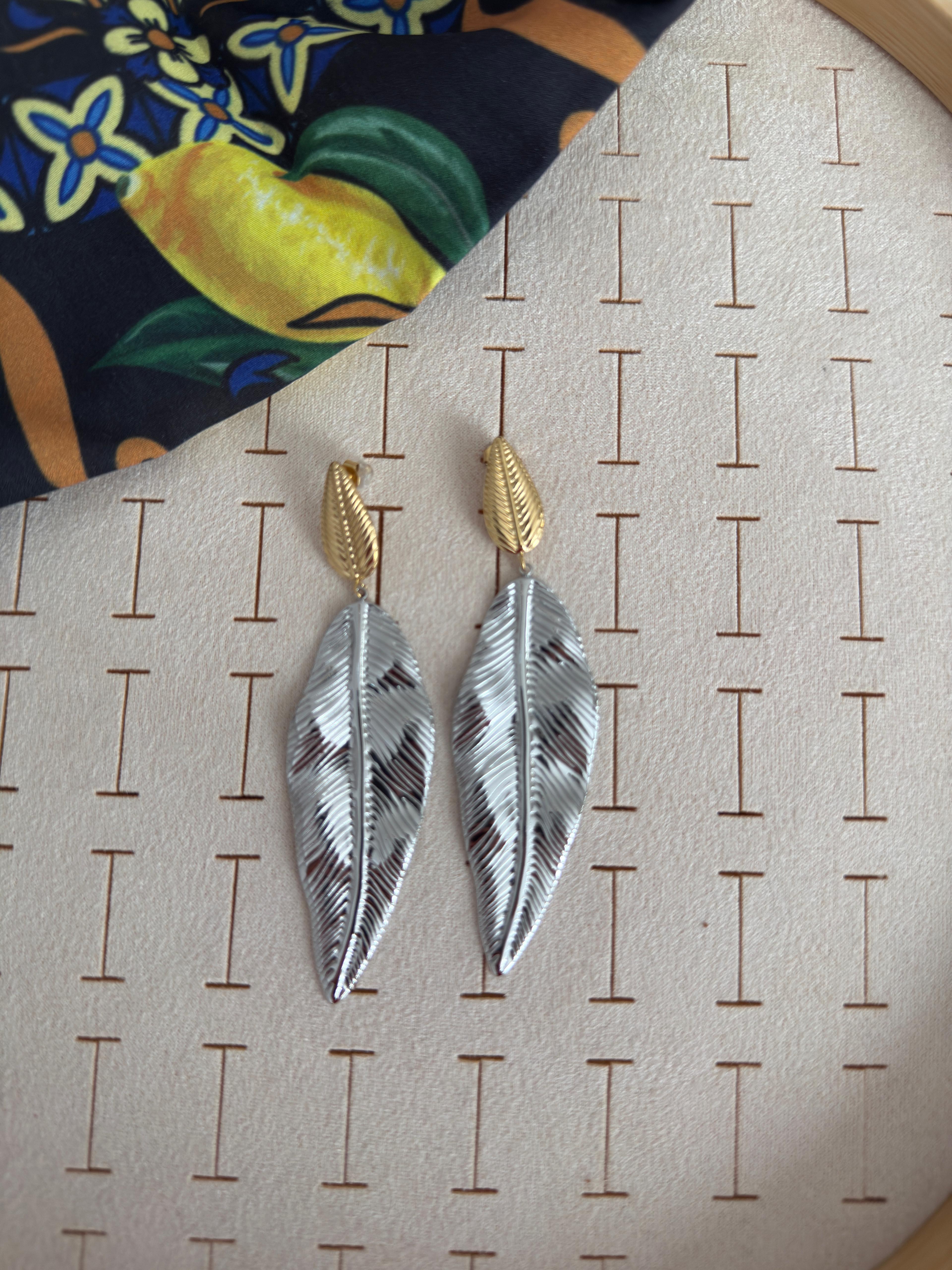 Özel Seri Çift Renkli Yaprak Küpe