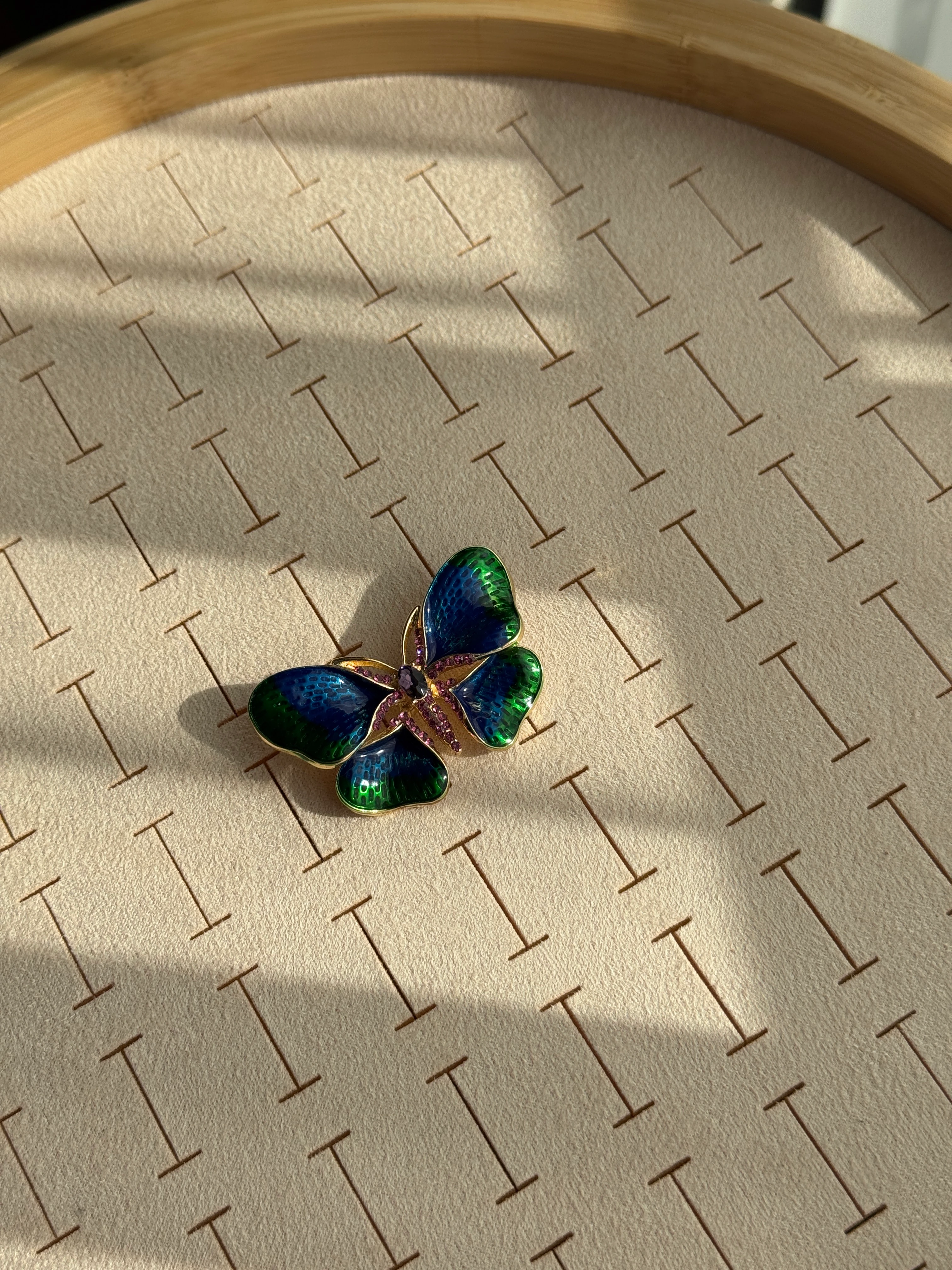 Özel Seri Yeşil Laci Kelebek Broş