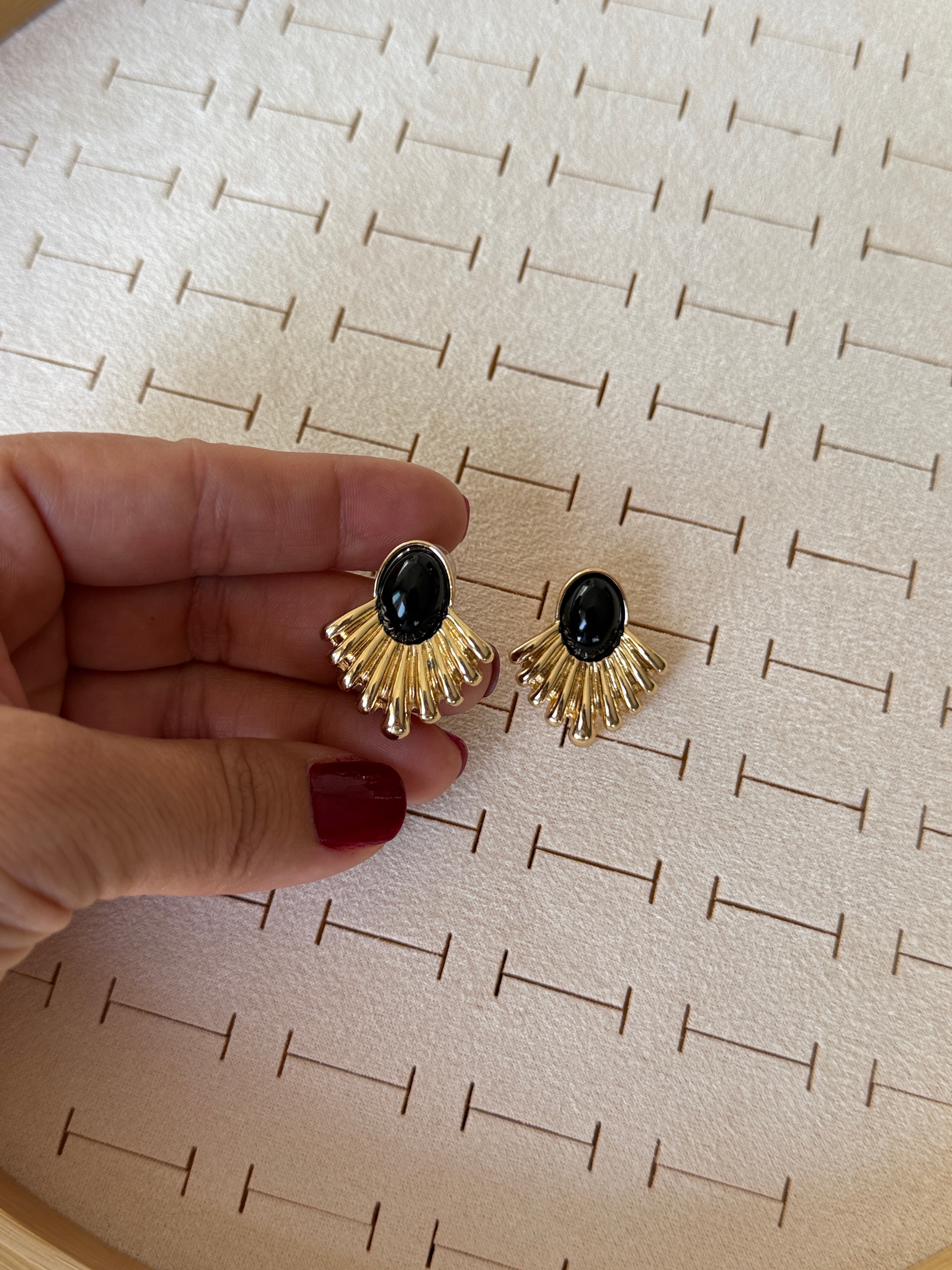 Özel Seri Luc Marka Minimal Vintage Küpe Siyah