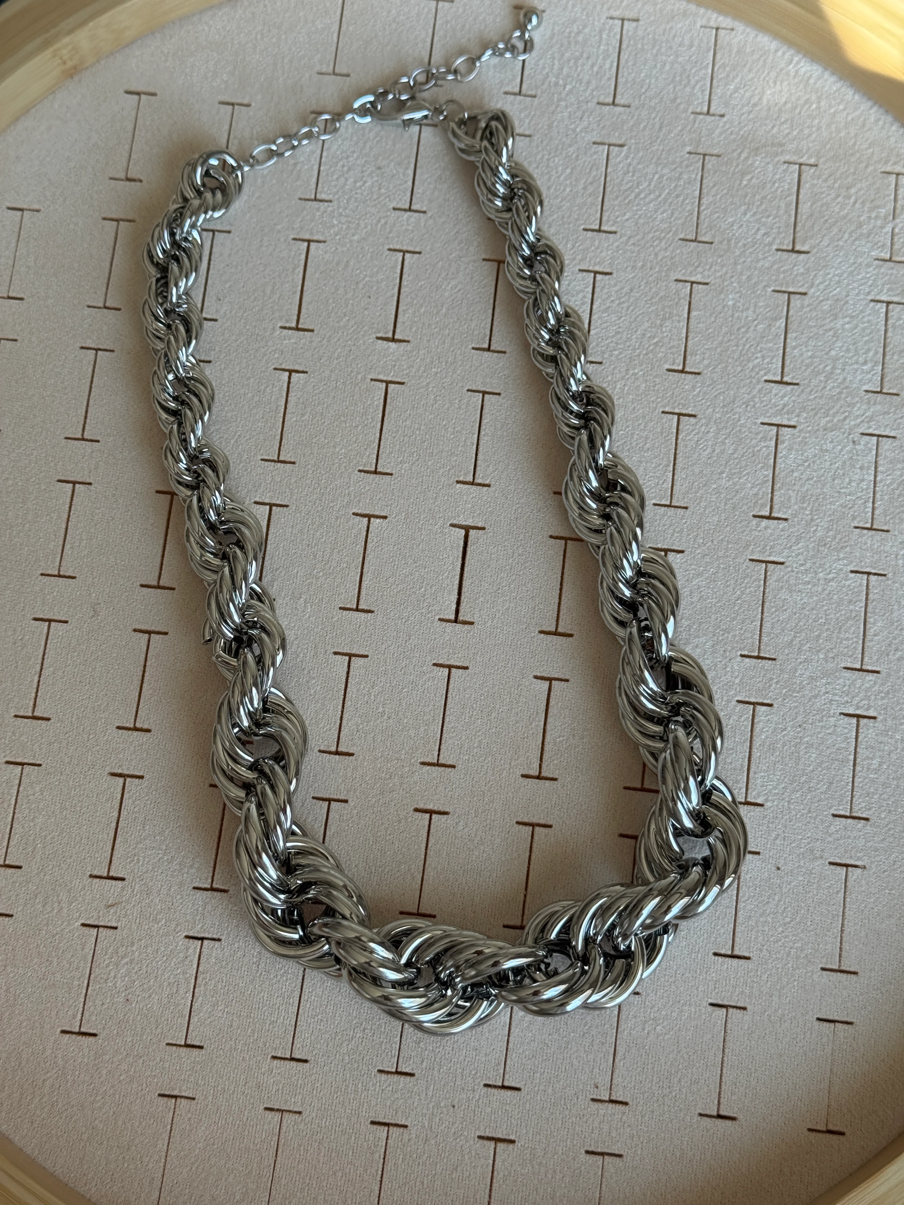 Vintage Gri Kalın Bırgu Kolye (50cm)