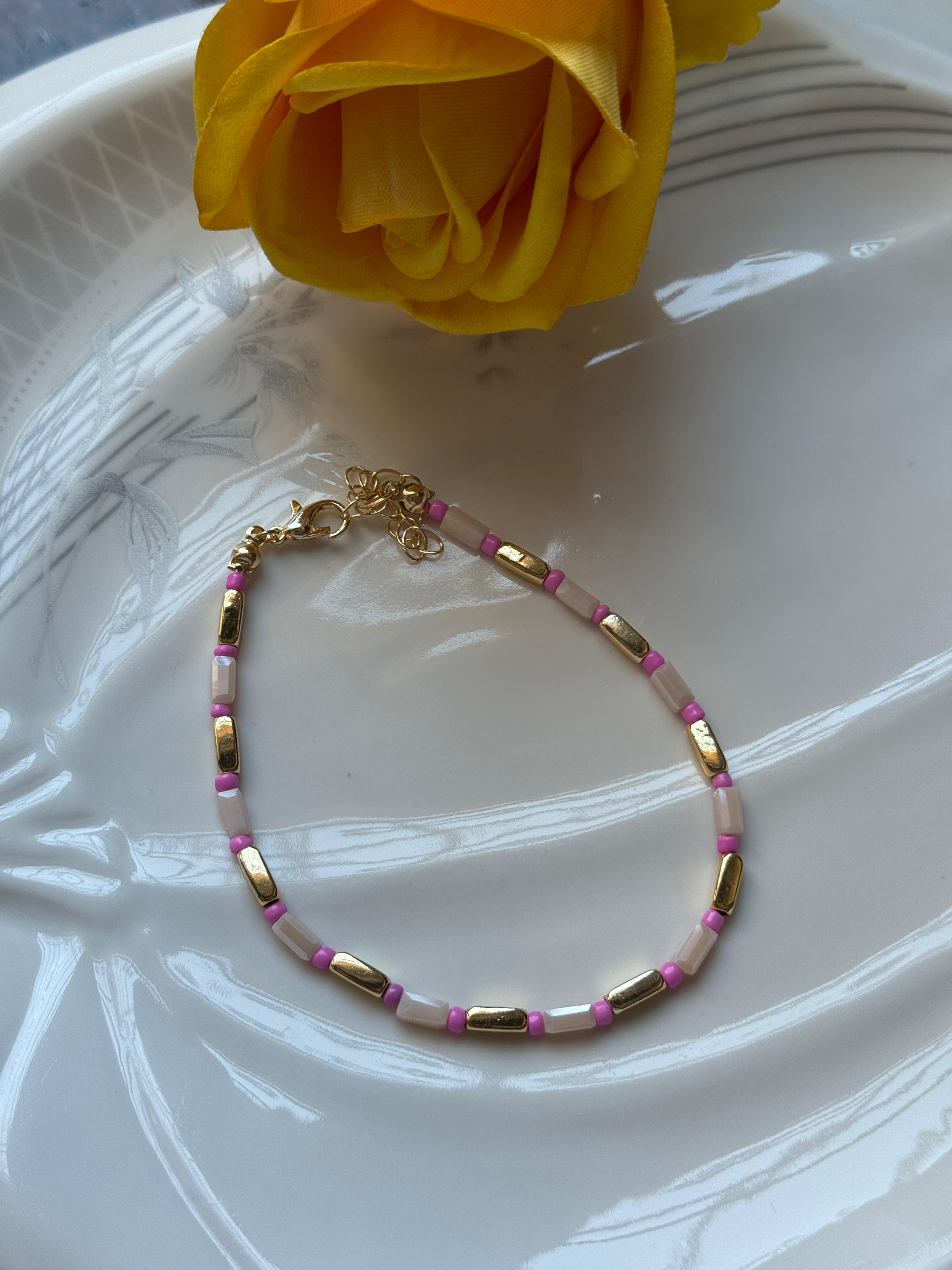 Pembe Boncuklu Halhal