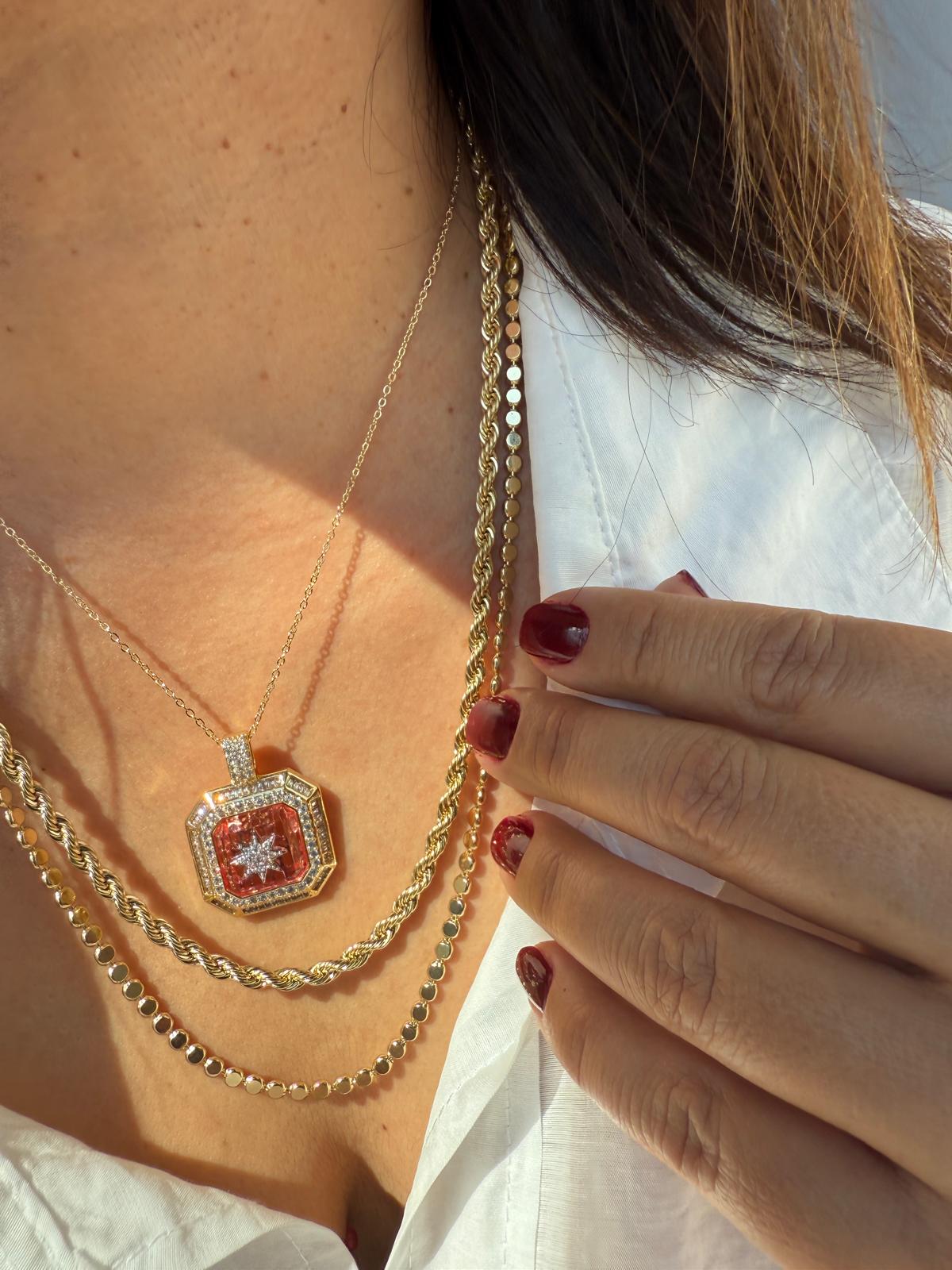 Vip14k Pembe Zümrüt Taşlı Kolye Kombini
