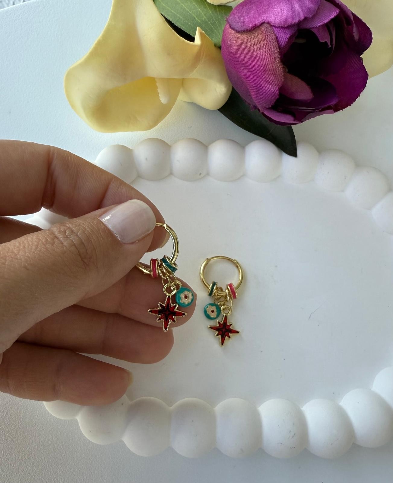 Özel Seri Minimal Halkalı Şimşek Küpe