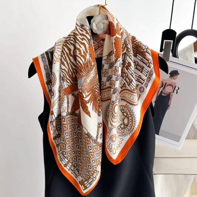 Krem Turuncu Saten Fular 70x70