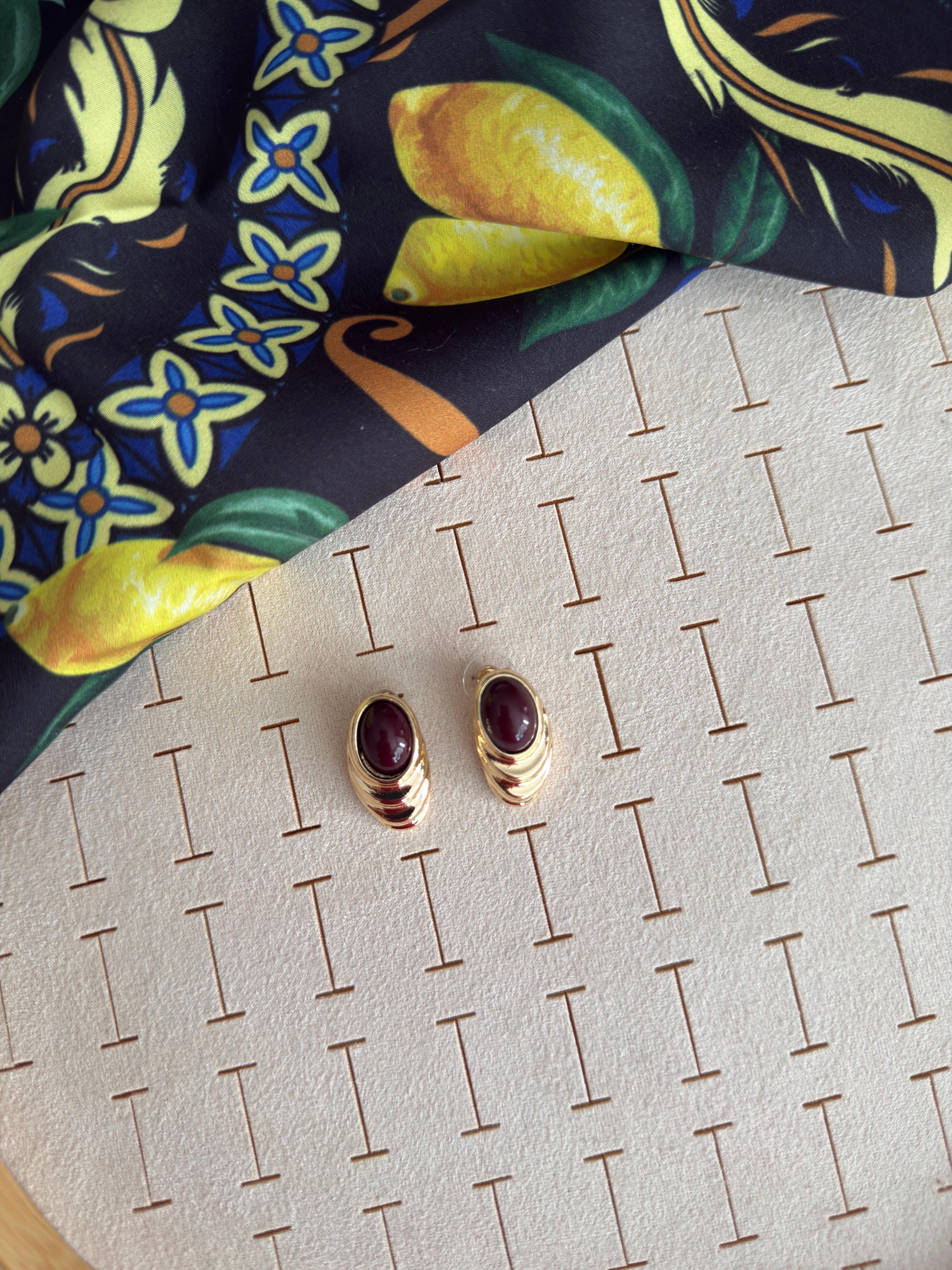 Özel Seri Minimal Vintage Acı Kahve Küpe