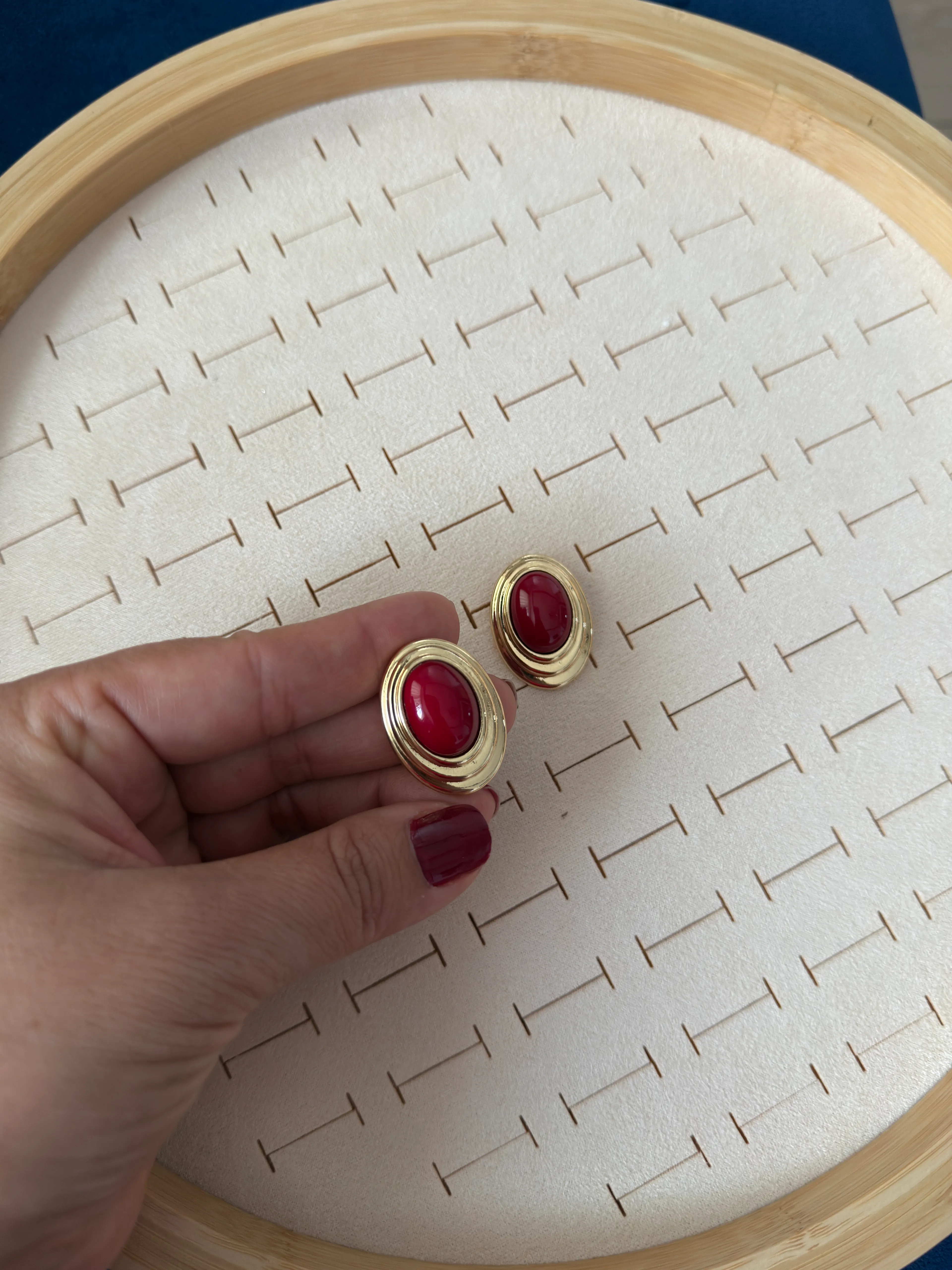 Özel Seri Mini Vintage Kırmızı Küpe