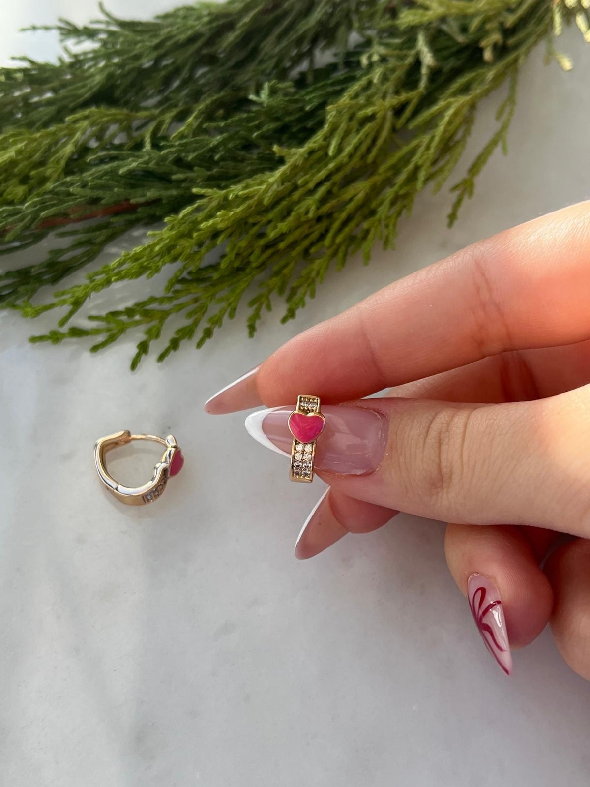 Vip Minimal Pembe Kalpli Küpe