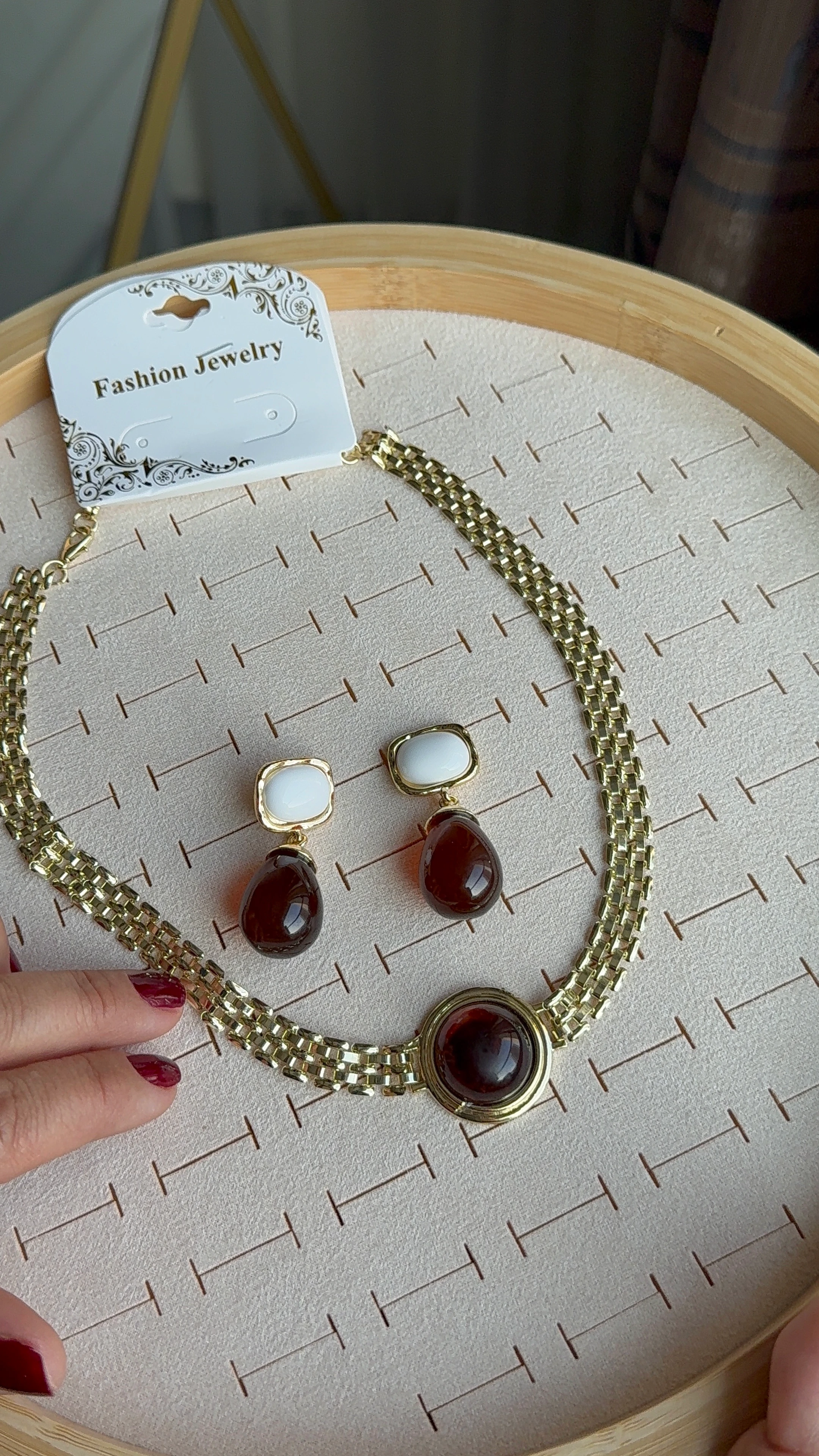 Özel Seri Damla Küpe Kolye Kombini -Kahve