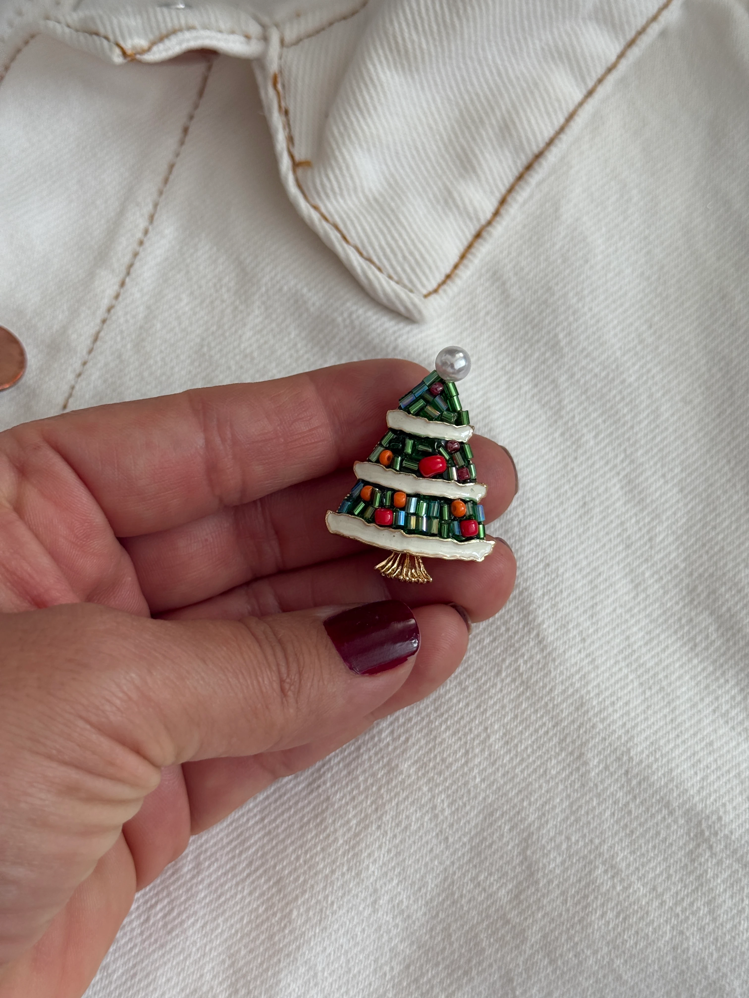 Yeşil Pullu Ağaç Broş