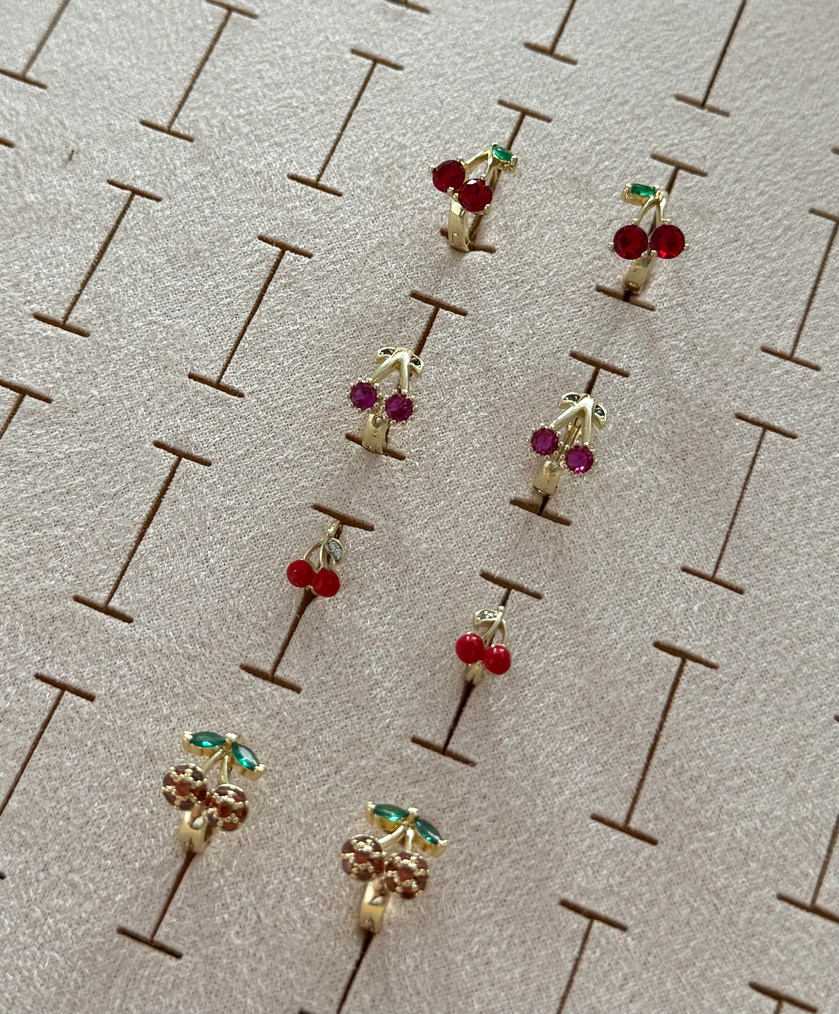 Vip 14k Kirazlı Çocuk Küpeleri