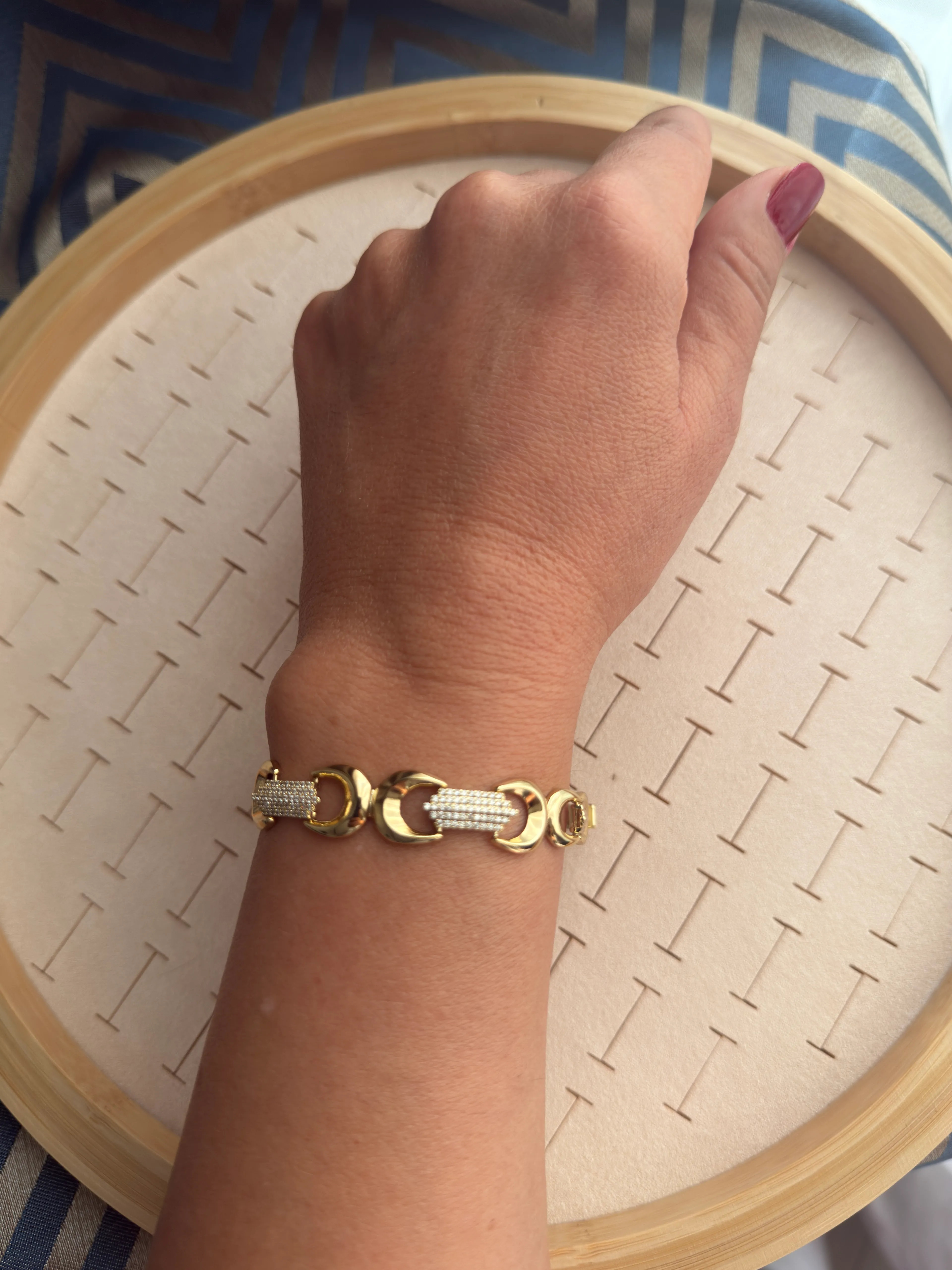 Vip 14kZirkon Taşlı Ay Bileklik 