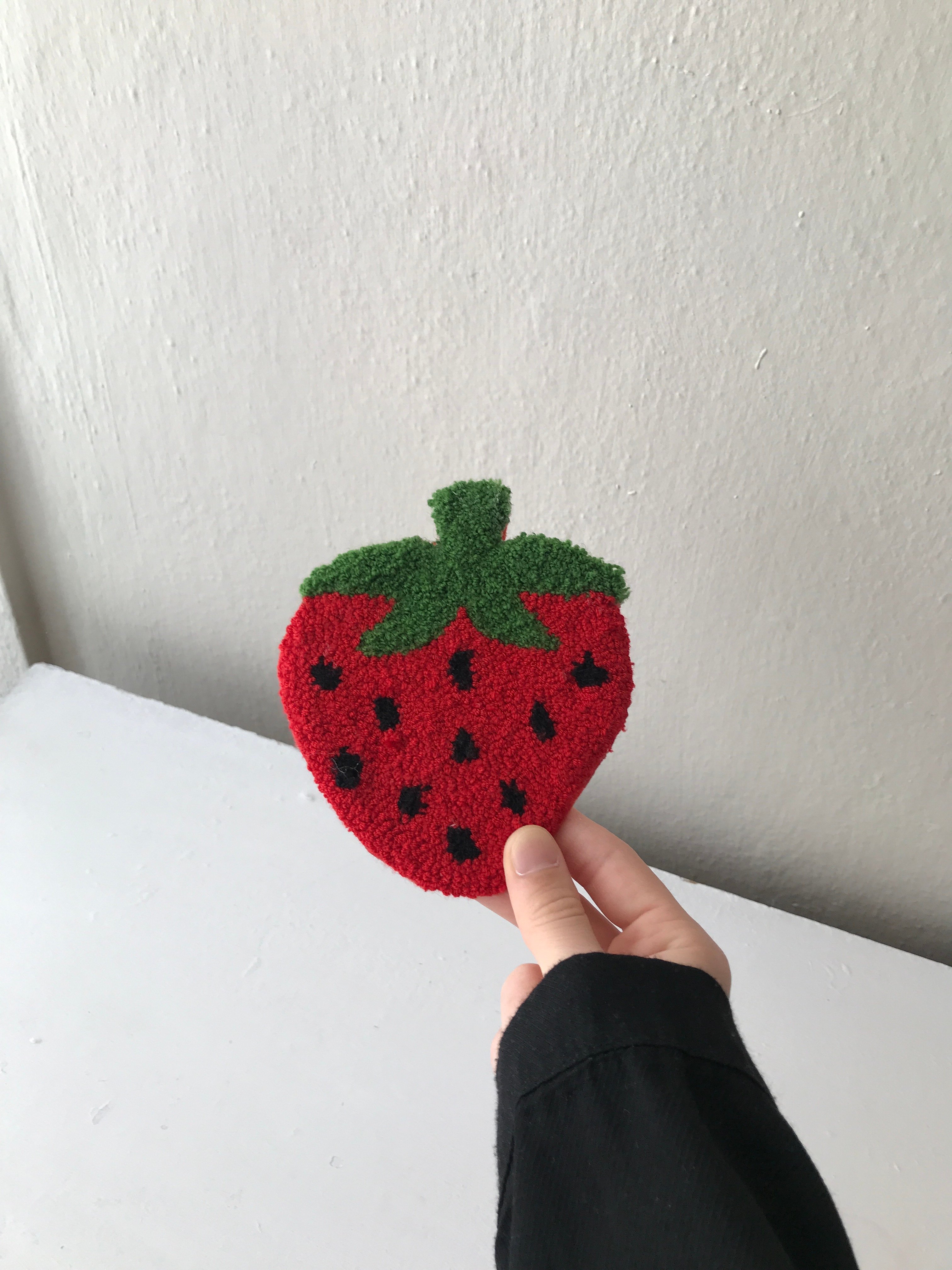 Çilek Punch Bardak Altlığı