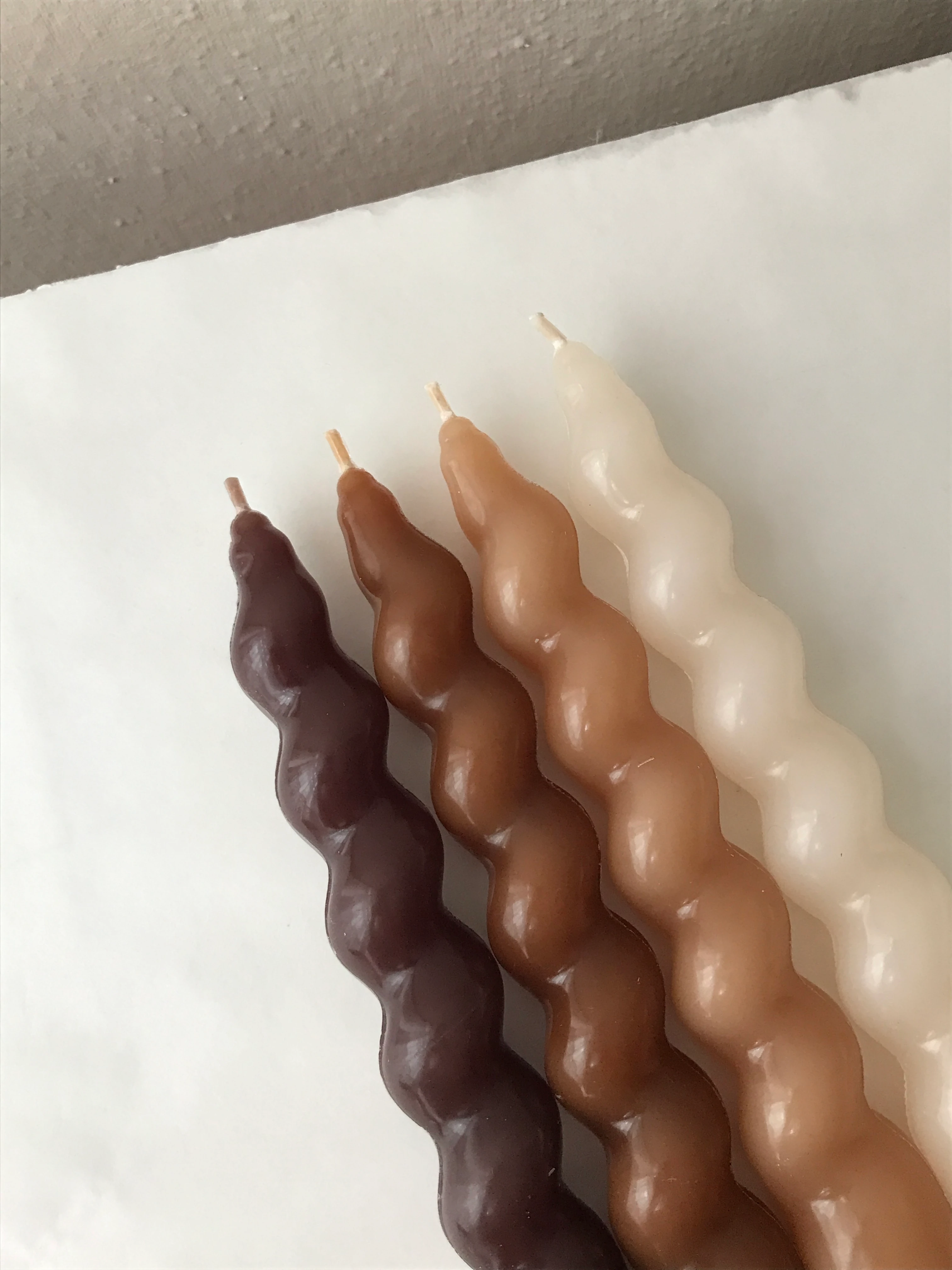 4'lü Kahve Tonları Burgulu Şamdan Mumu Seti