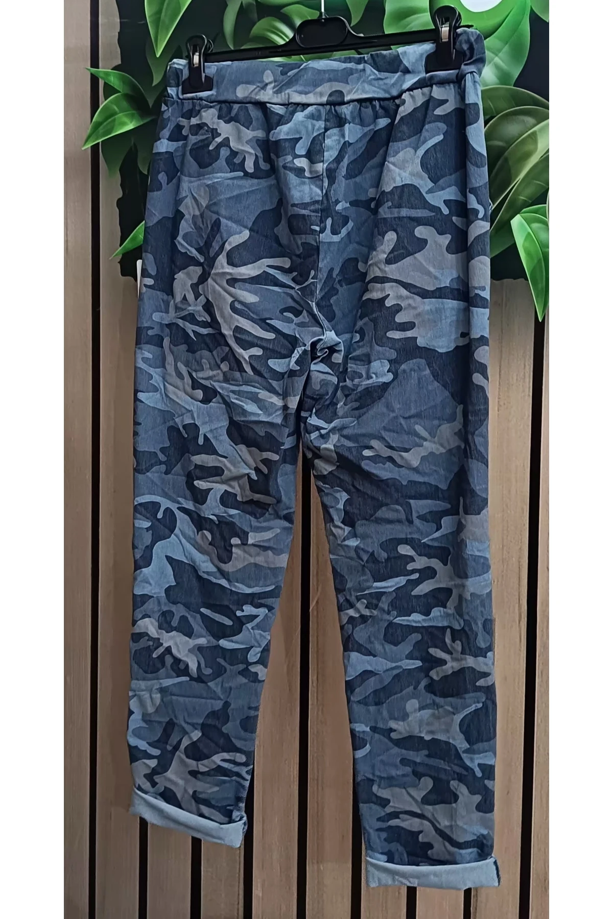 İtalyan kamuflaj pantolon