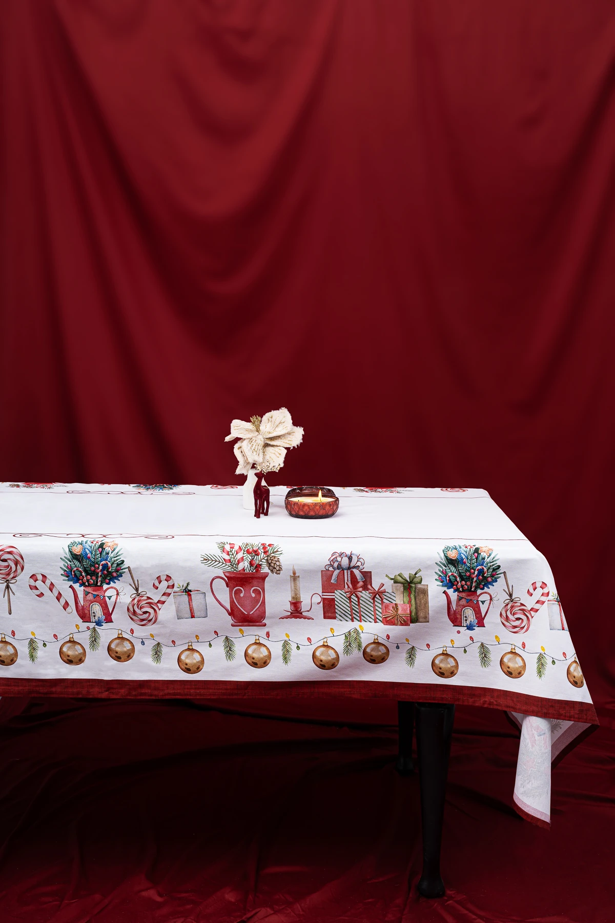 Nutcracker Masa Örtüsü