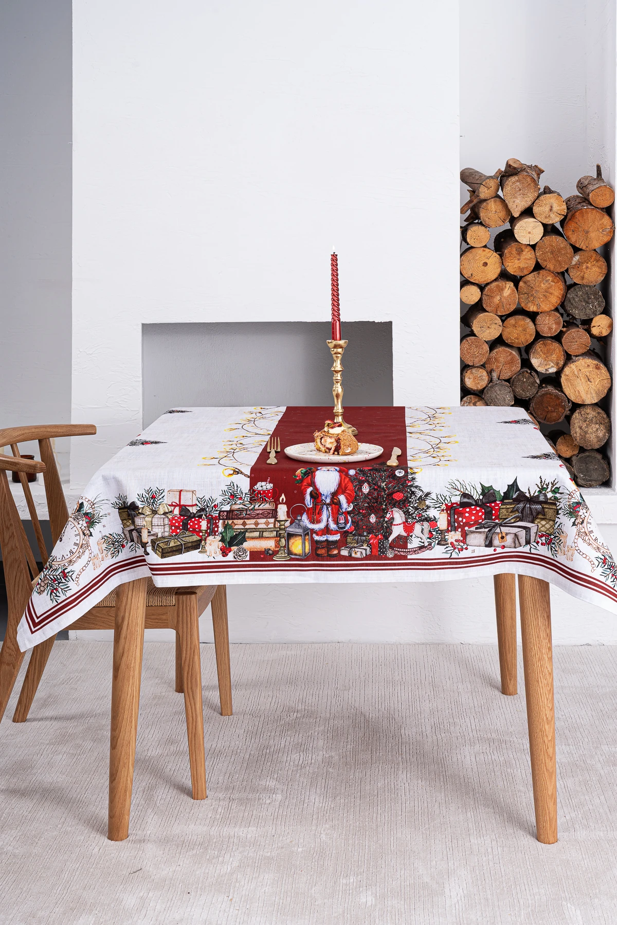 Merry Masa Örtüsü