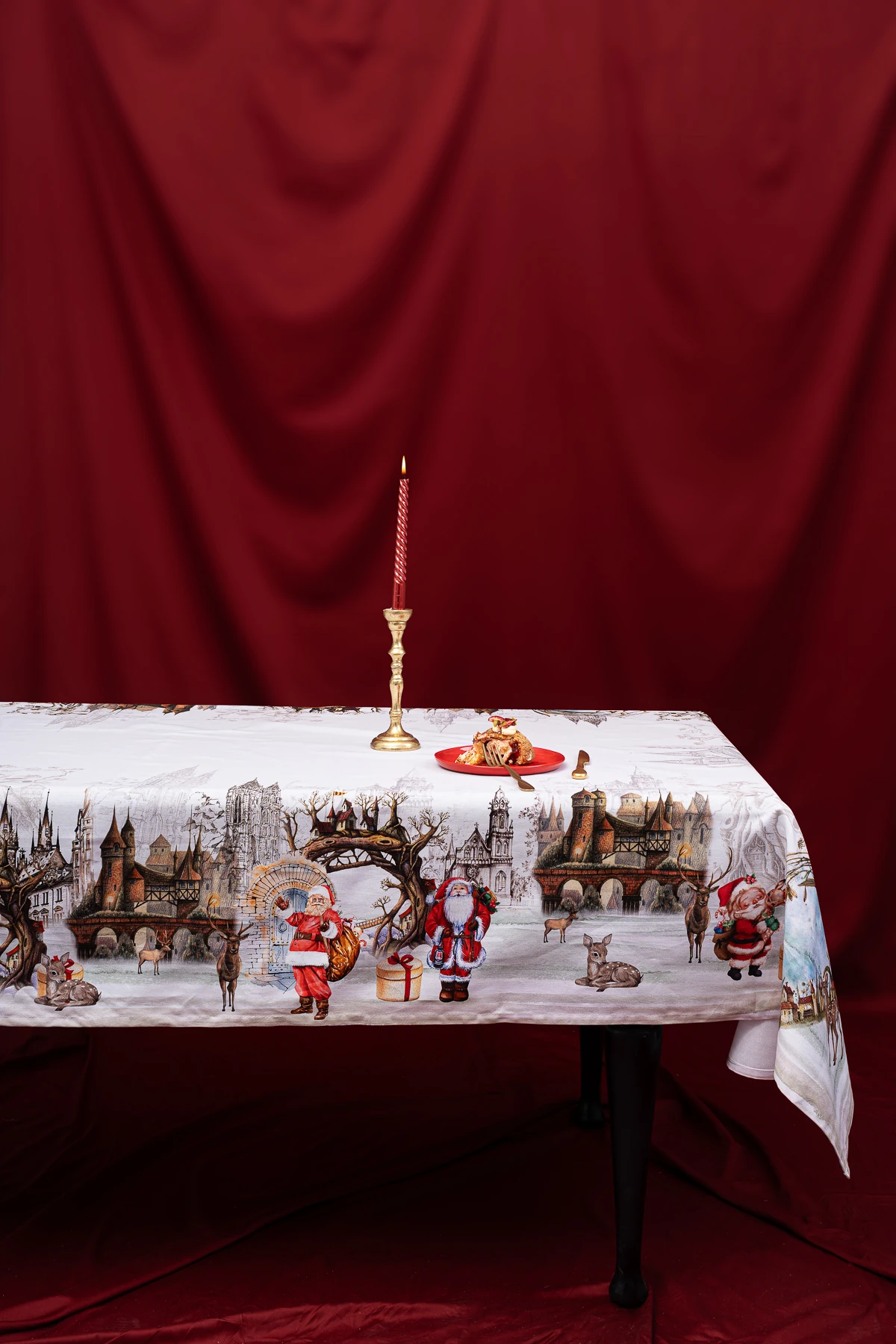 Fable Masa Örtüsü