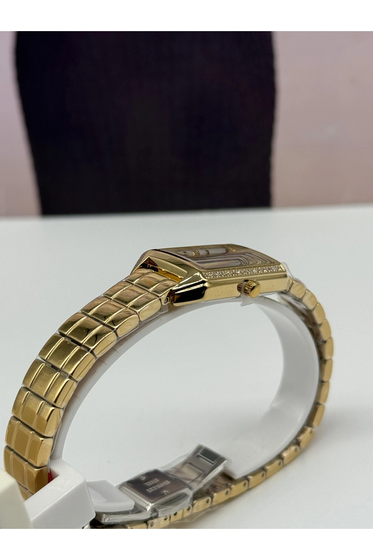 SS391 KADIN KOL SAATİ - Altın