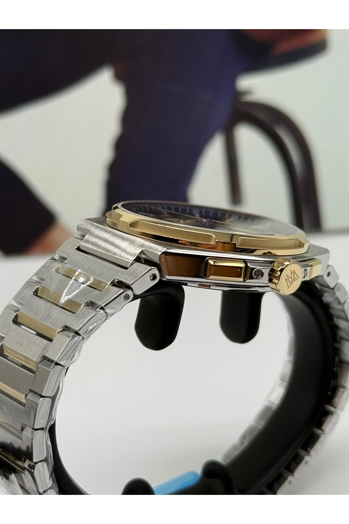 SM390T-04SG KOL SAATİ