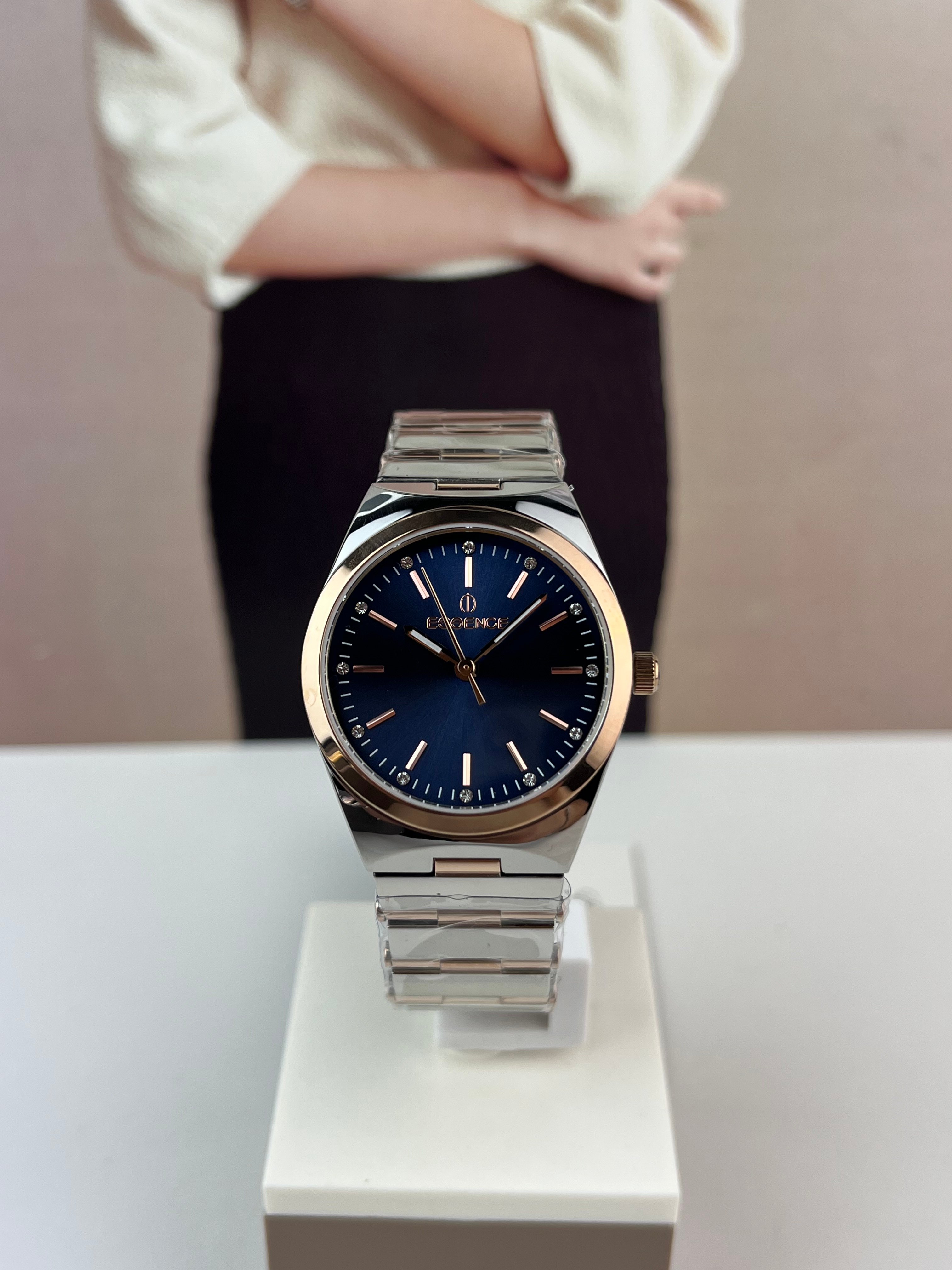 ESSENCE ES6801FE KOL SAATİ