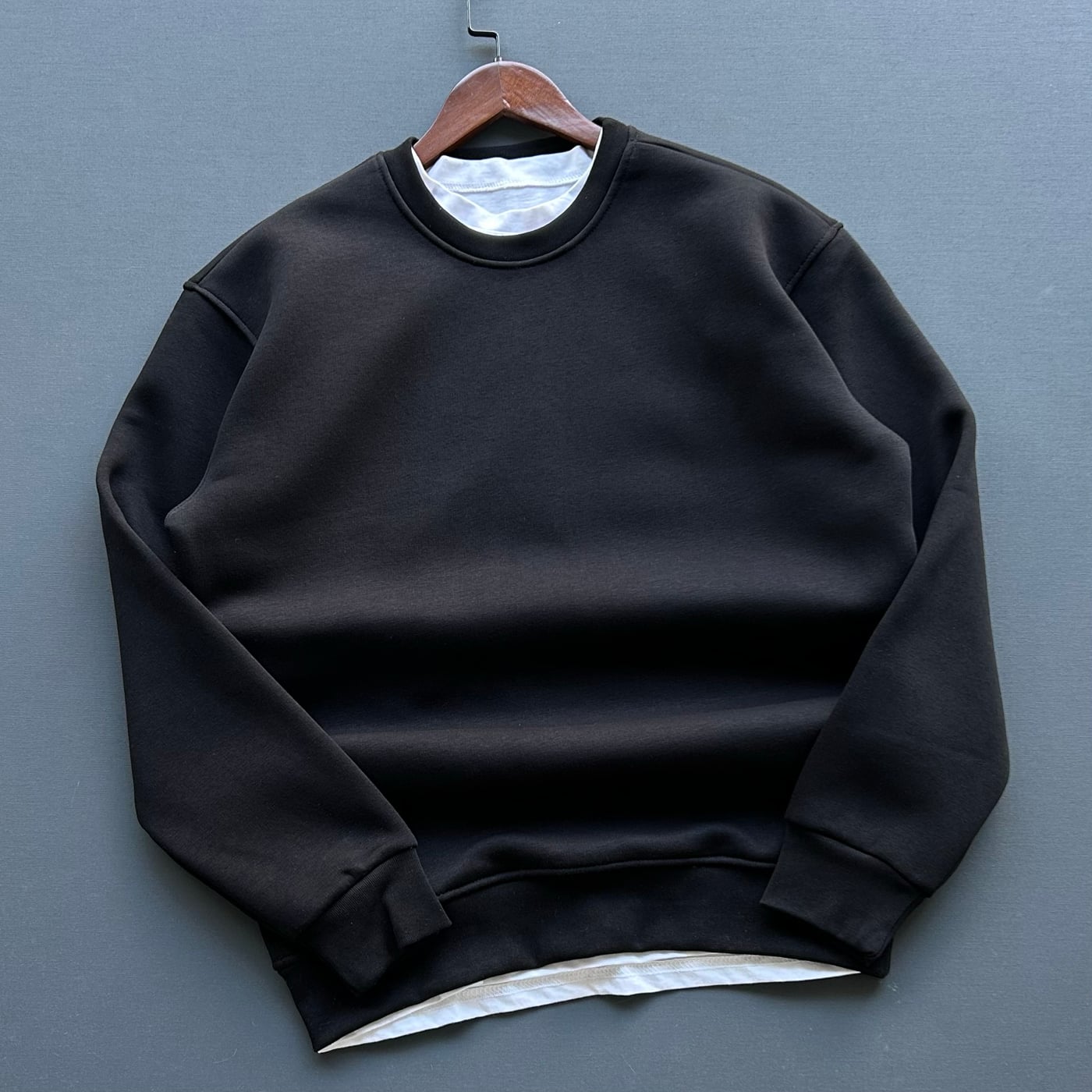 Sıfır Yaka Üç İplik Sweatshirt