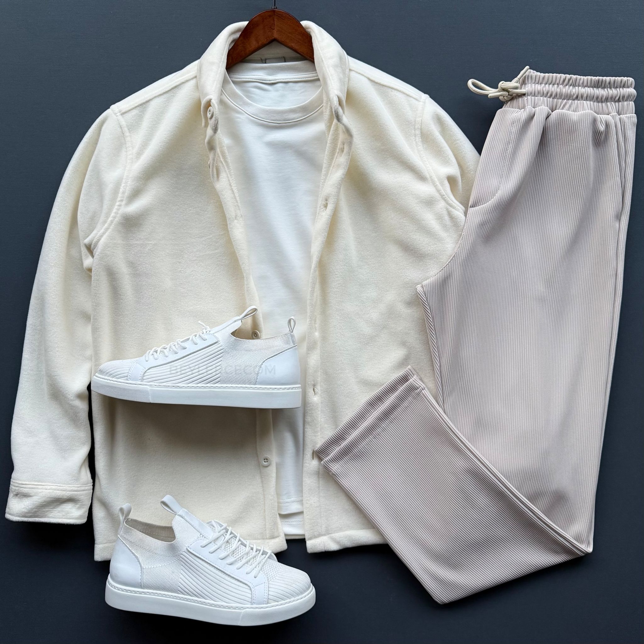 Polar Gömlek + Baggy Fitilli Pantolon Kombin