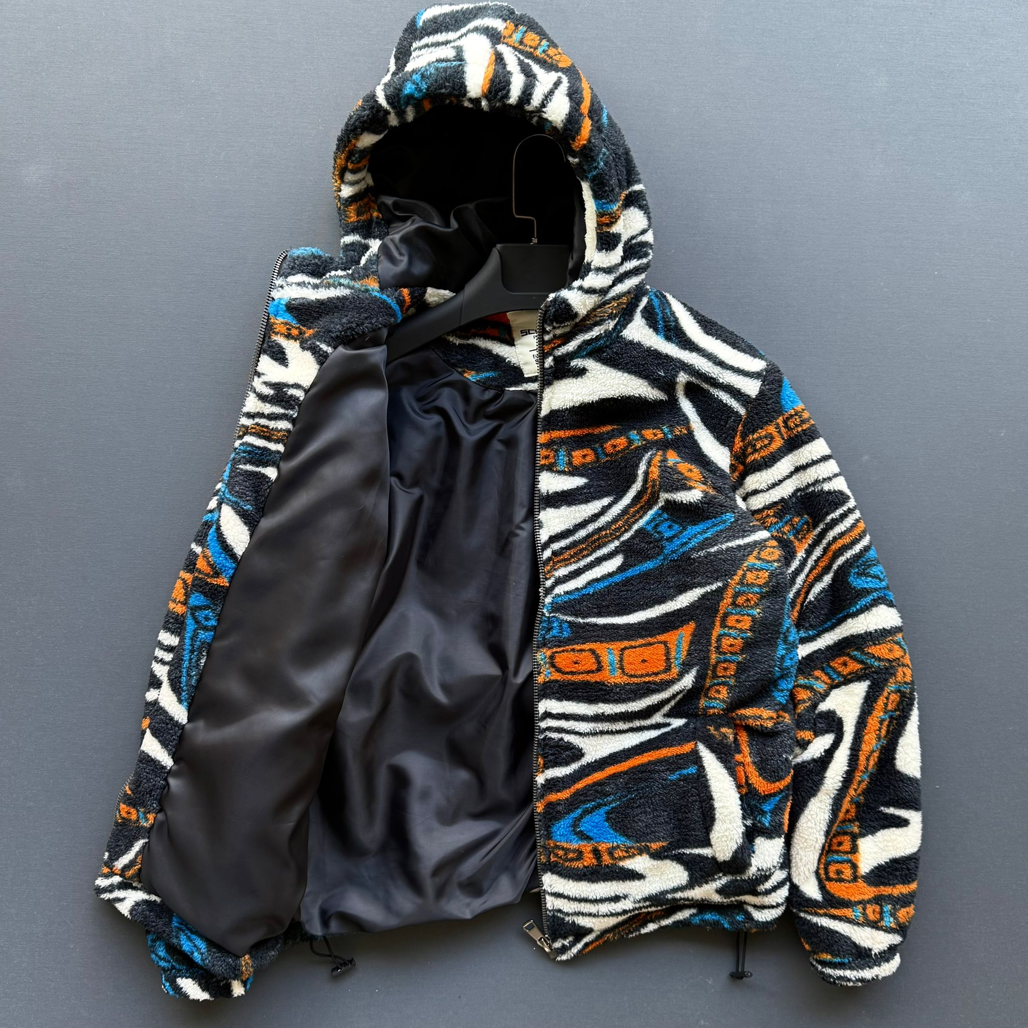 Desenli Kuzu Peluş Ceket + Baggy Fit Eşofman Kombin