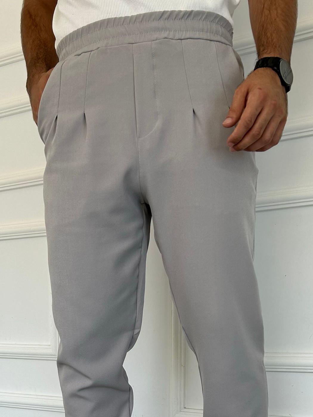 Pileli Paça Fermuarlı Jogger Pantolon