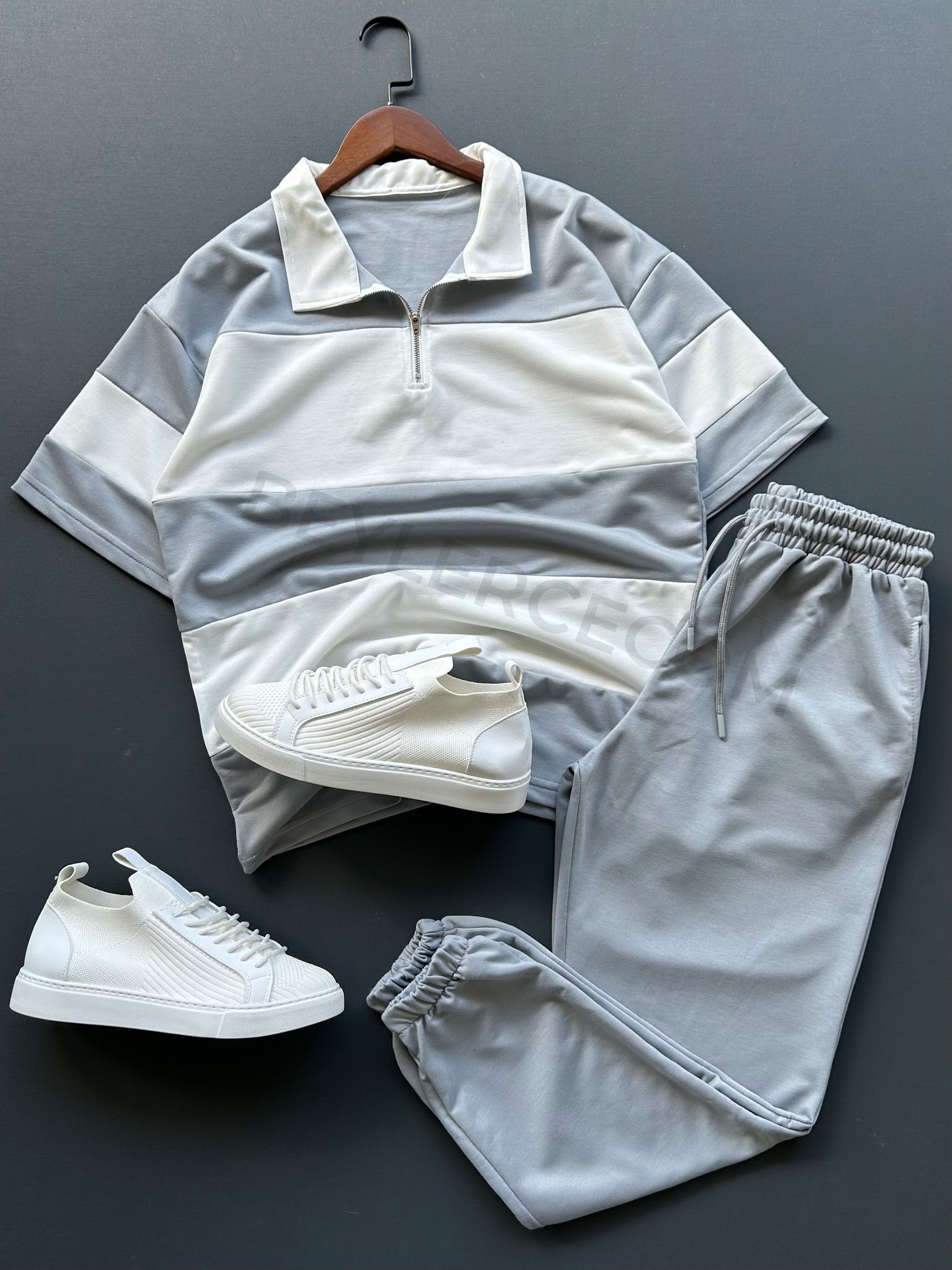 Parçalı Oversize Tişört + Pantolon Takım