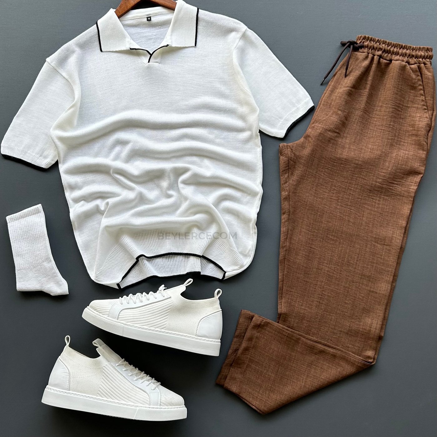 Çizgi Detaylı Triko Tişört + Müslin Keten Pantolon Kombin - Beyaz