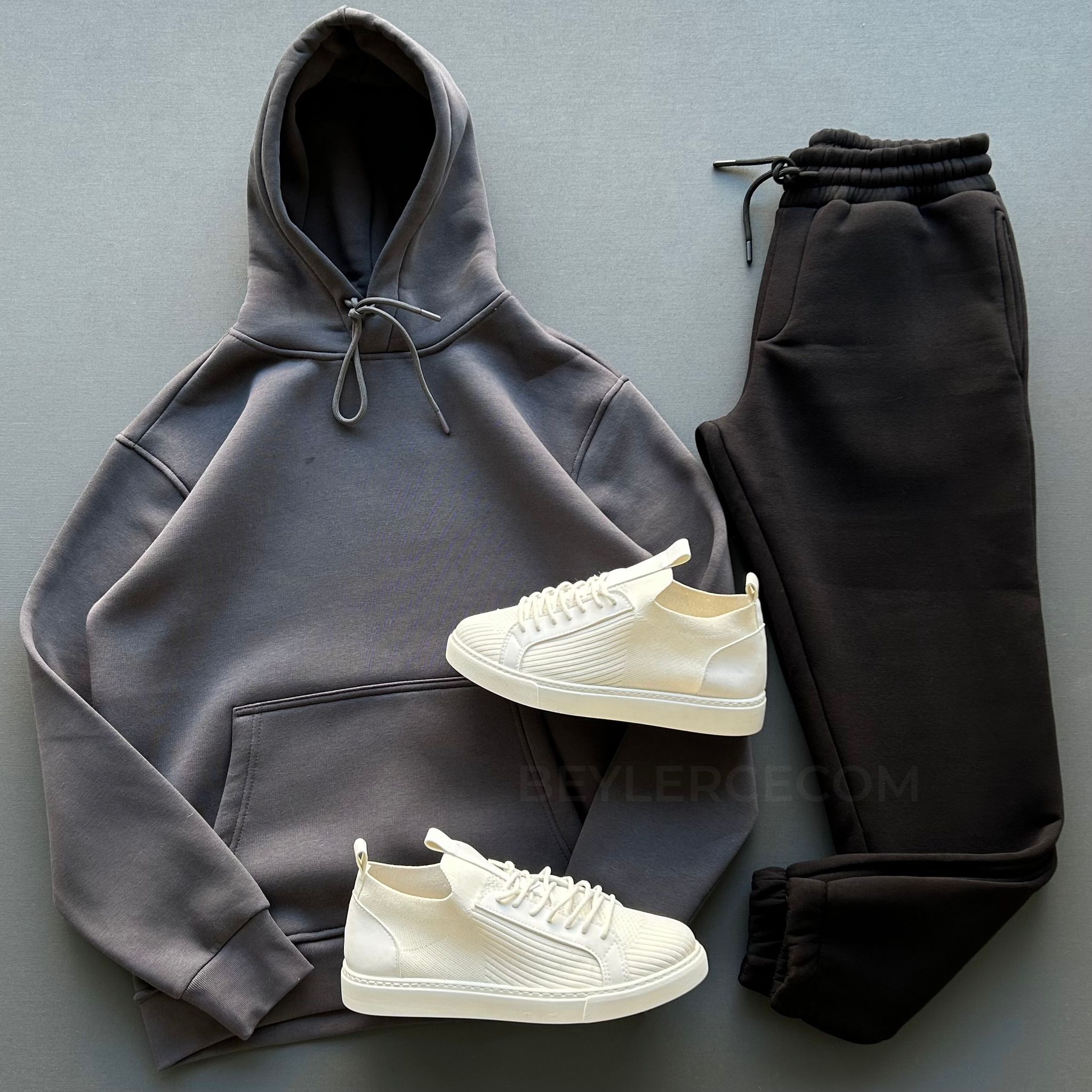 Üç İplik Kapüşonlu Sweat + Eşofman Takım