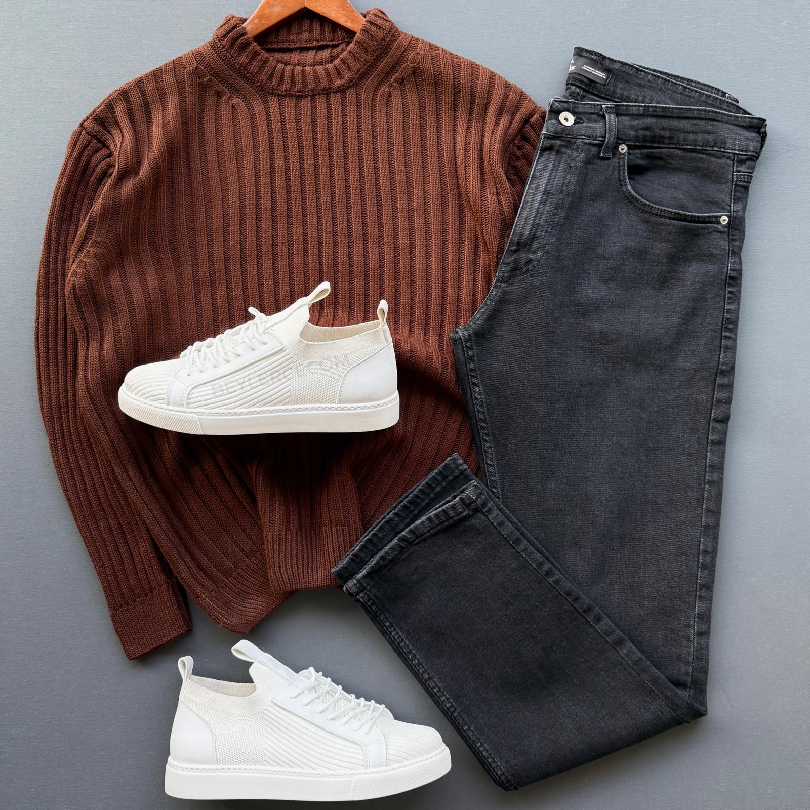 Oversize Selanik Triko Kazak + Regular Fit Kot Pantolon Kombin