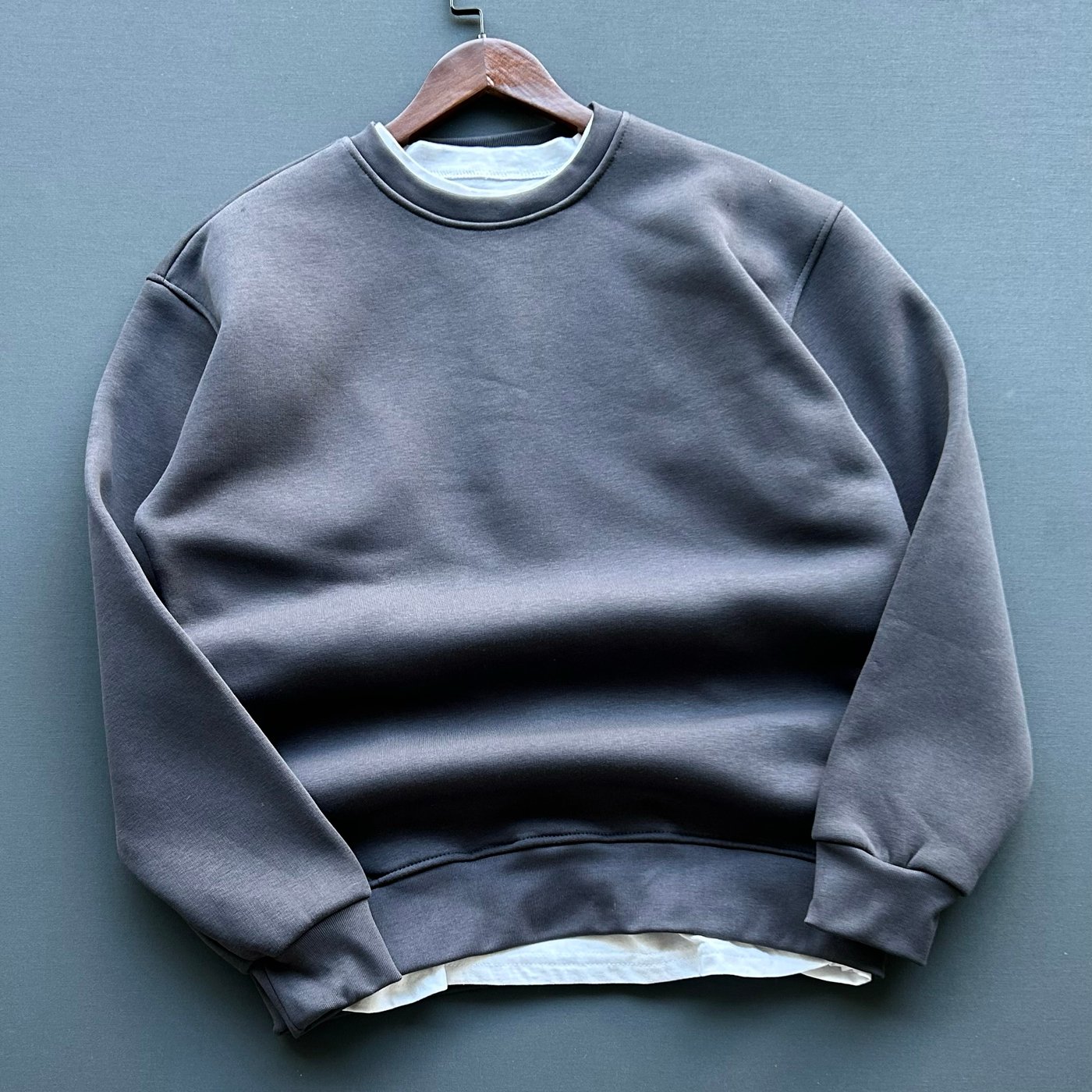 Sıfır Yaka Üç İplik Sweatshirt