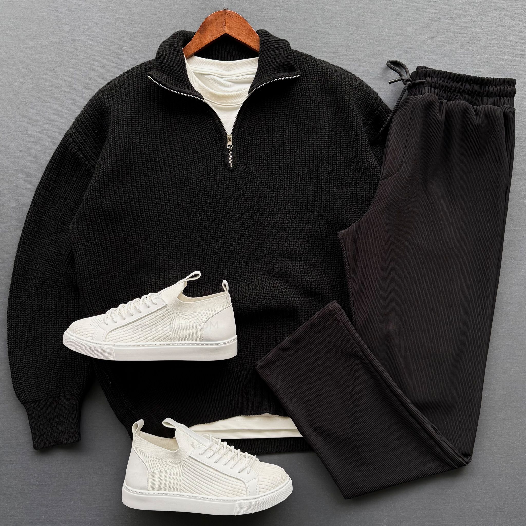 Fermuar Yakalı Selanik Triko Kazak + Baggy Fitilli Pantolon Kombin