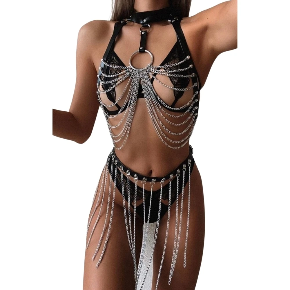 Başka Erotica Wear Tasmalı ve Zincirli İç Giyim Takım