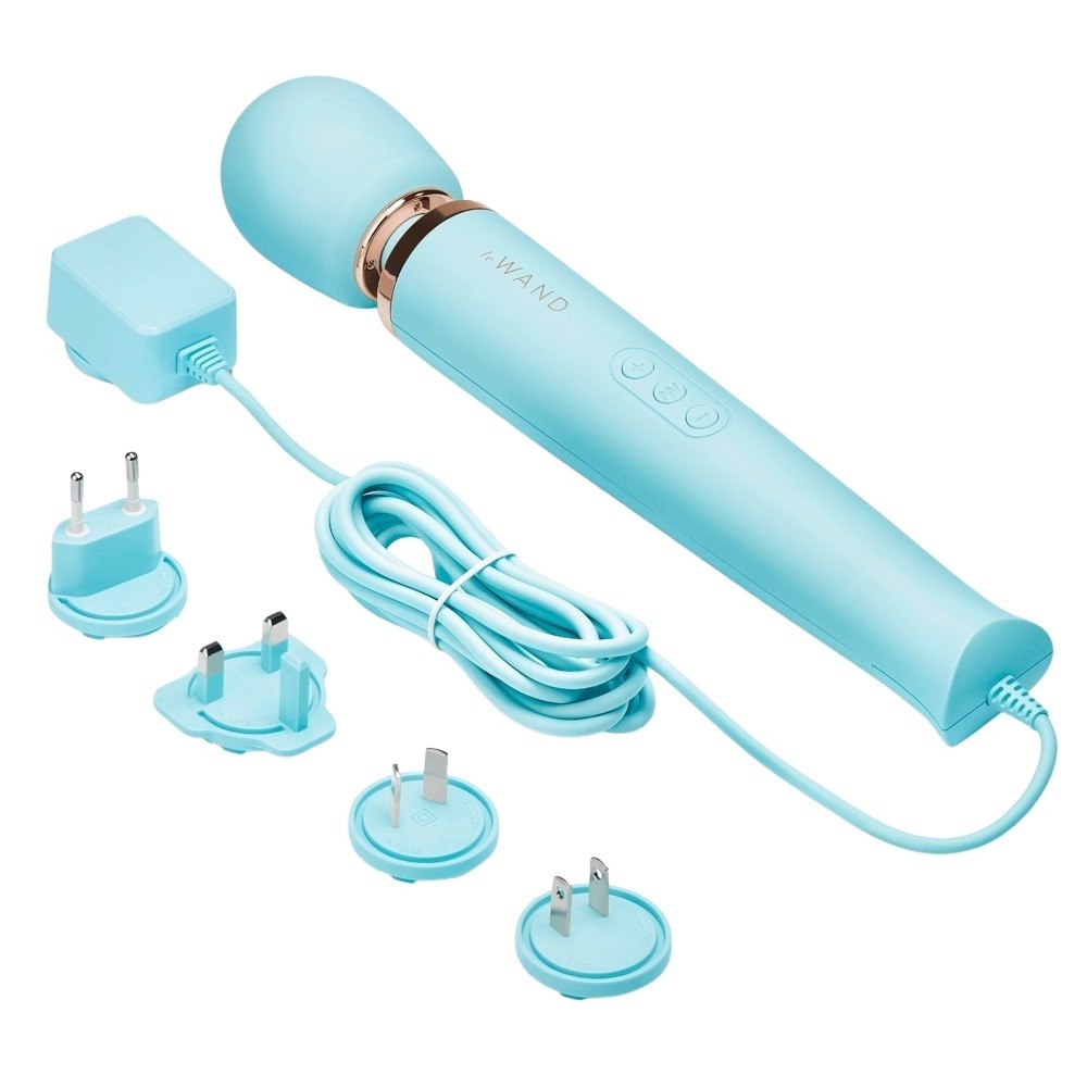 Le Wand Powerful Plug-In Vibrating Body Massager Blue