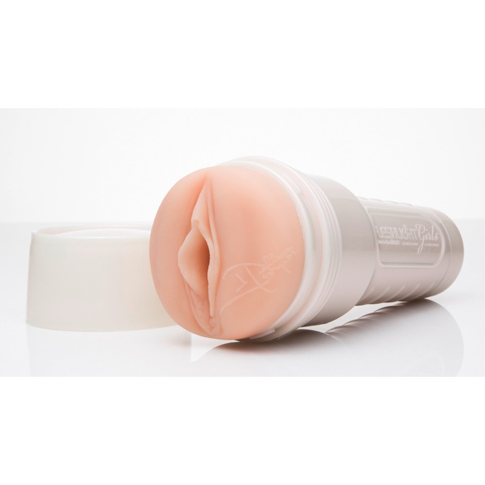 Original Fleshlight Girls Dillion Harper Vagina Crush Masturbator