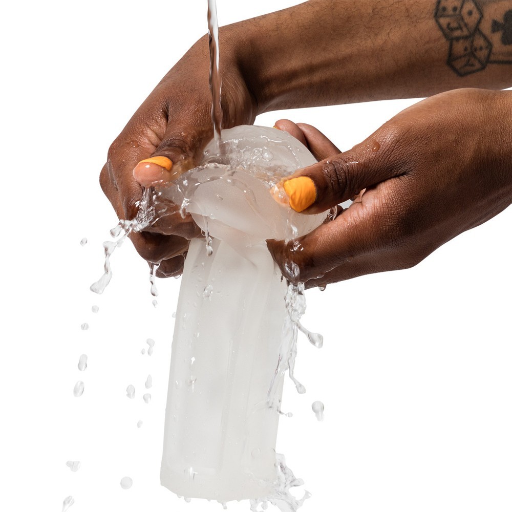 Romp Dash Manual Stroker Male Masturbator