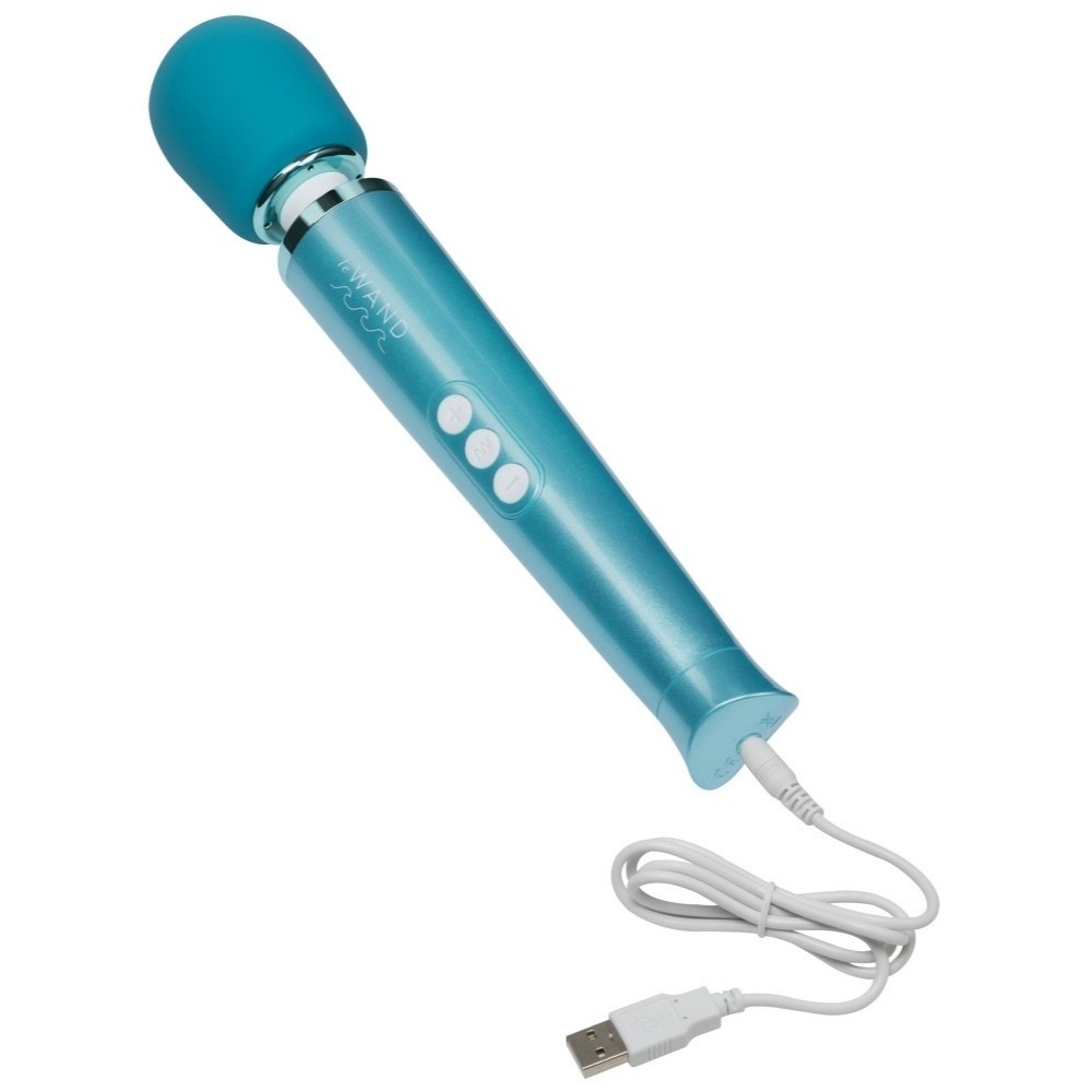 Le Wand Dive Luxurious Massage Wand Vibrator
