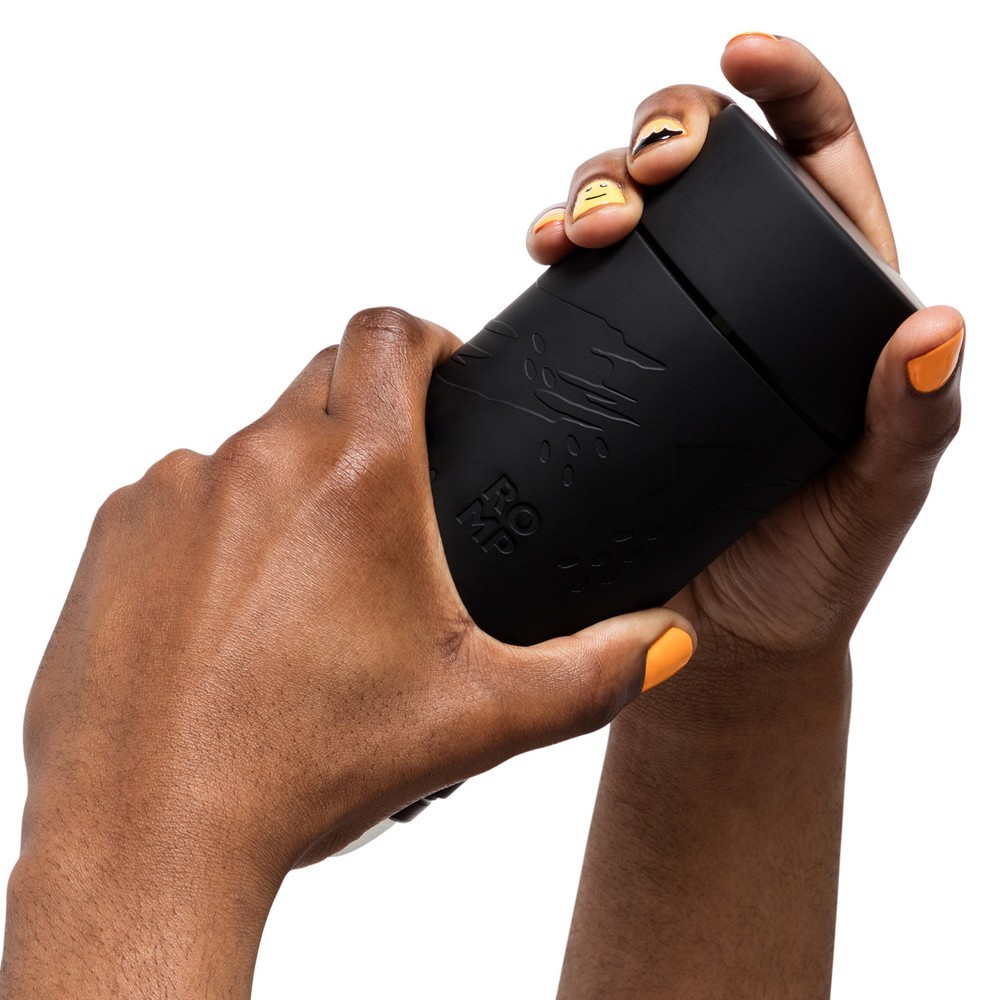 Romp Dash Manual Stroker Male Masturbator